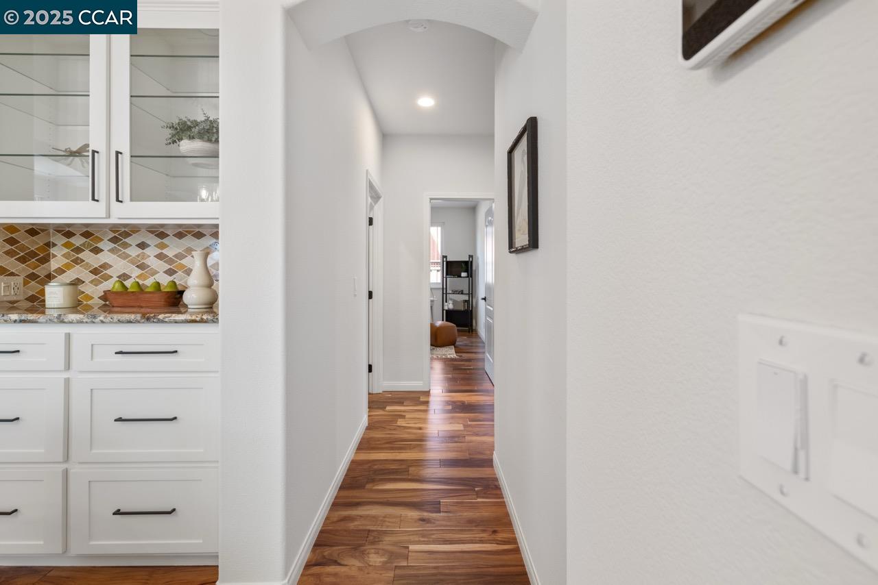 Detail Gallery Image 13 of 44 For 605 Laugenour Dr, Woodland,  CA 95776 - 3 Beds | 2 Baths