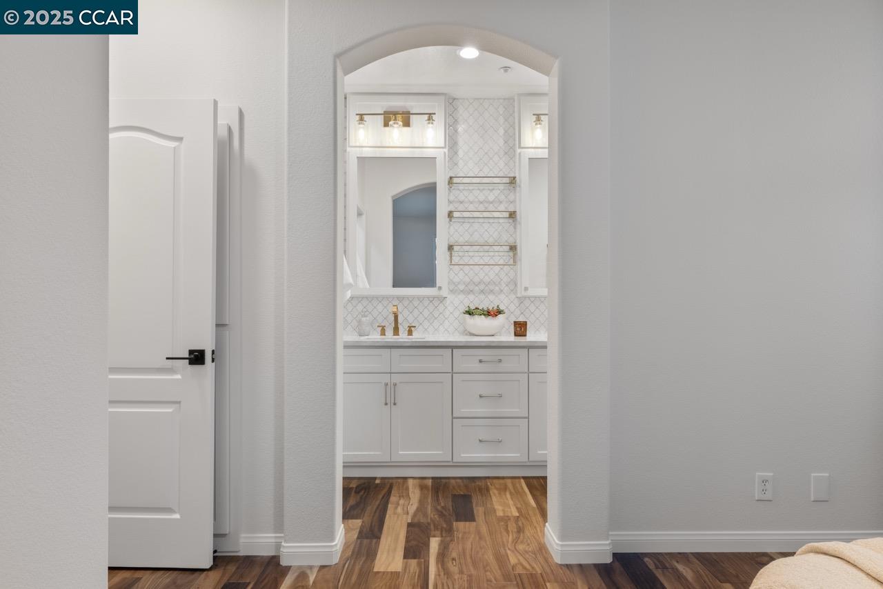 Detail Gallery Image 24 of 44 For 605 Laugenour Dr, Woodland,  CA 95776 - 3 Beds | 2 Baths