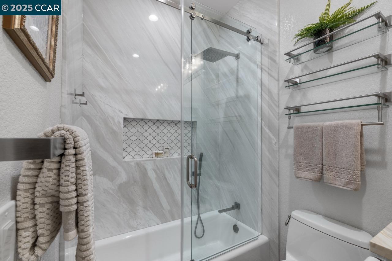 Detail Gallery Image 28 of 44 For 605 Laugenour Dr, Woodland,  CA 95776 - 3 Beds | 2 Baths