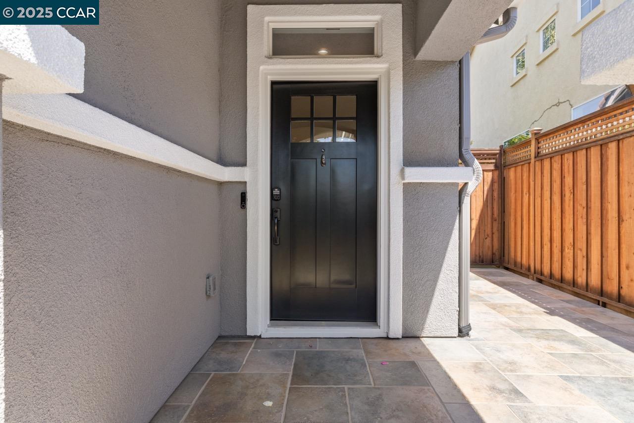 Detail Gallery Image 40 of 44 For 605 Laugenour Dr, Woodland,  CA 95776 - 3 Beds | 2 Baths