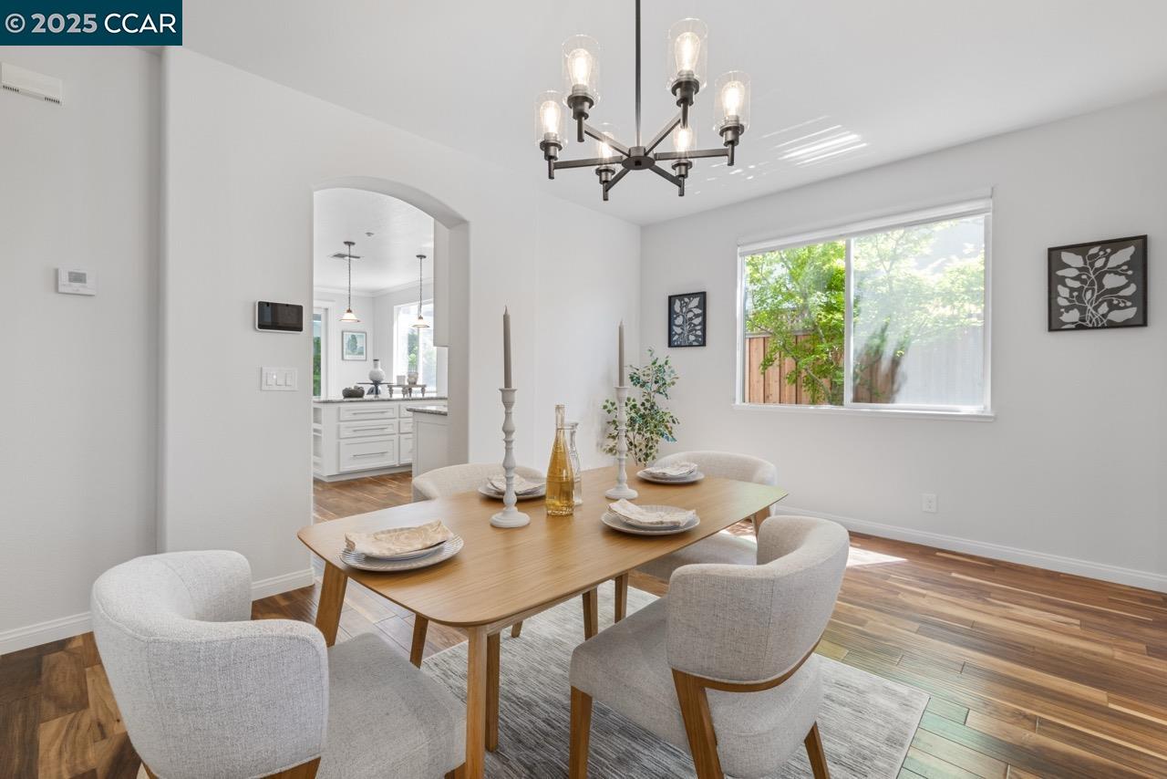 Detail Gallery Image 6 of 44 For 605 Laugenour Dr, Woodland,  CA 95776 - 3 Beds | 2 Baths
