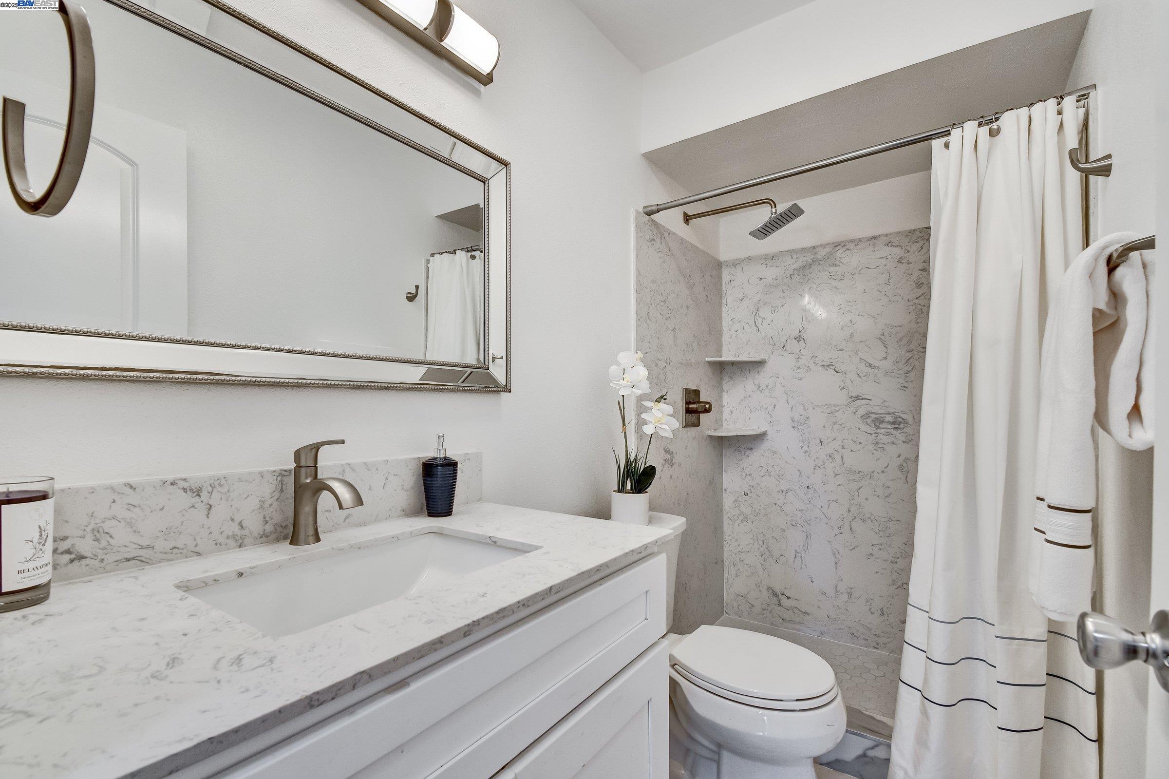 Detail Gallery Image 17 of 39 For 1316 Bowdoin St, San Francisco,  CA 94134 - 5 Beds | 2/1 Baths