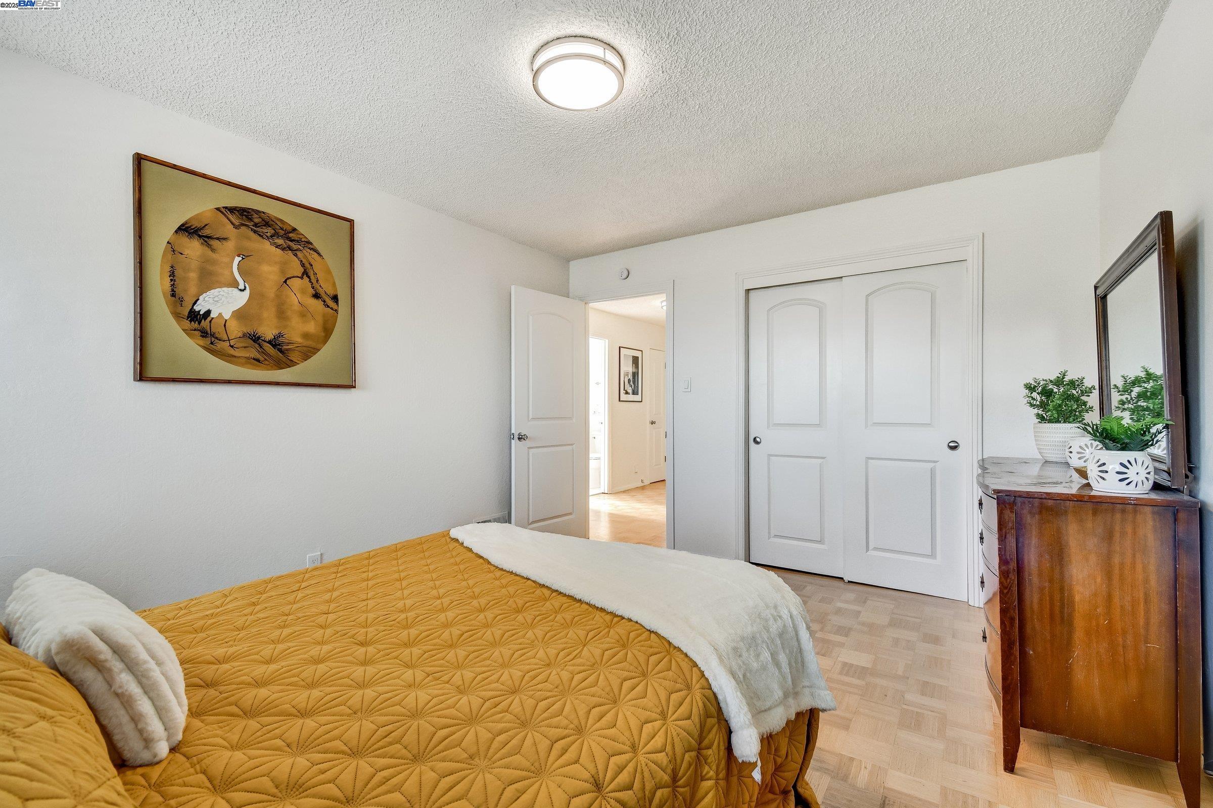 Detail Gallery Image 28 of 39 For 1316 Bowdoin St, San Francisco,  CA 94134 - 5 Beds | 2/1 Baths