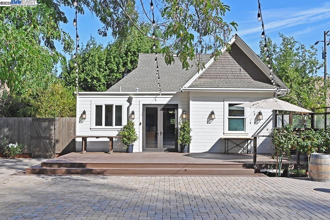 Detail Gallery Image 19 of 56 For 9635 Dublin Canyon Rd, Castro Valley,  CA 94552 - 3 Beds | 2 Baths