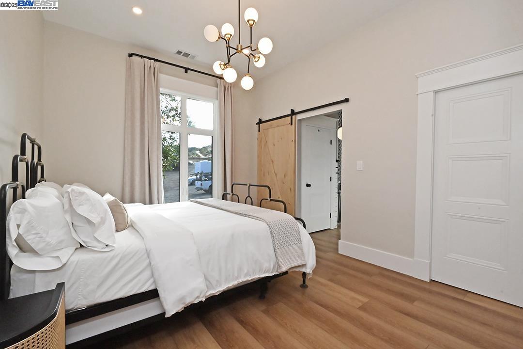 Detail Gallery Image 25 of 56 For 9635 Dublin Canyon Rd, Castro Valley,  CA 94552 - 3 Beds | 2 Baths