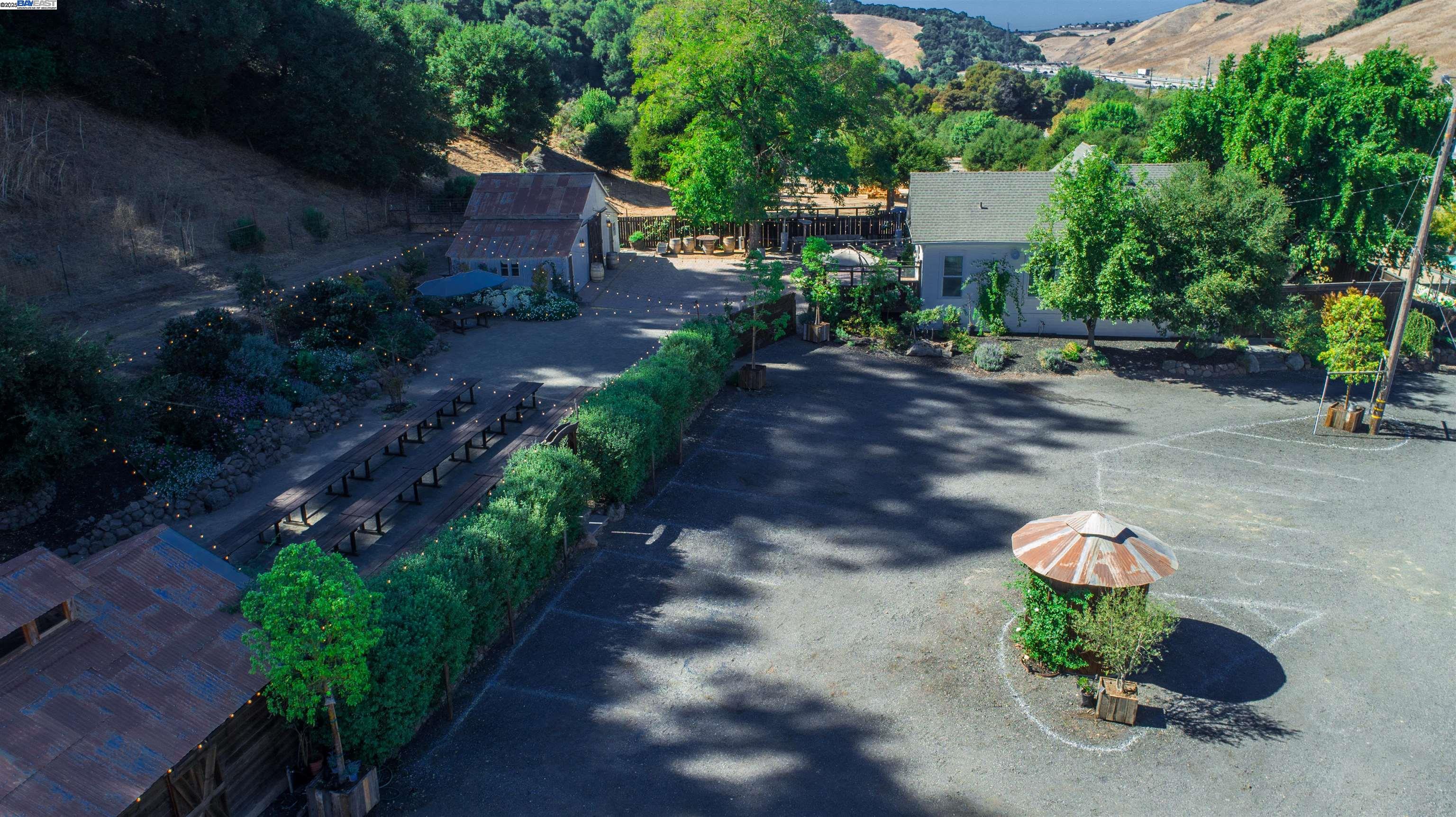 Detail Gallery Image 51 of 56 For 9635 Dublin Canyon Rd, Castro Valley,  CA 94552 - 3 Beds | 2 Baths