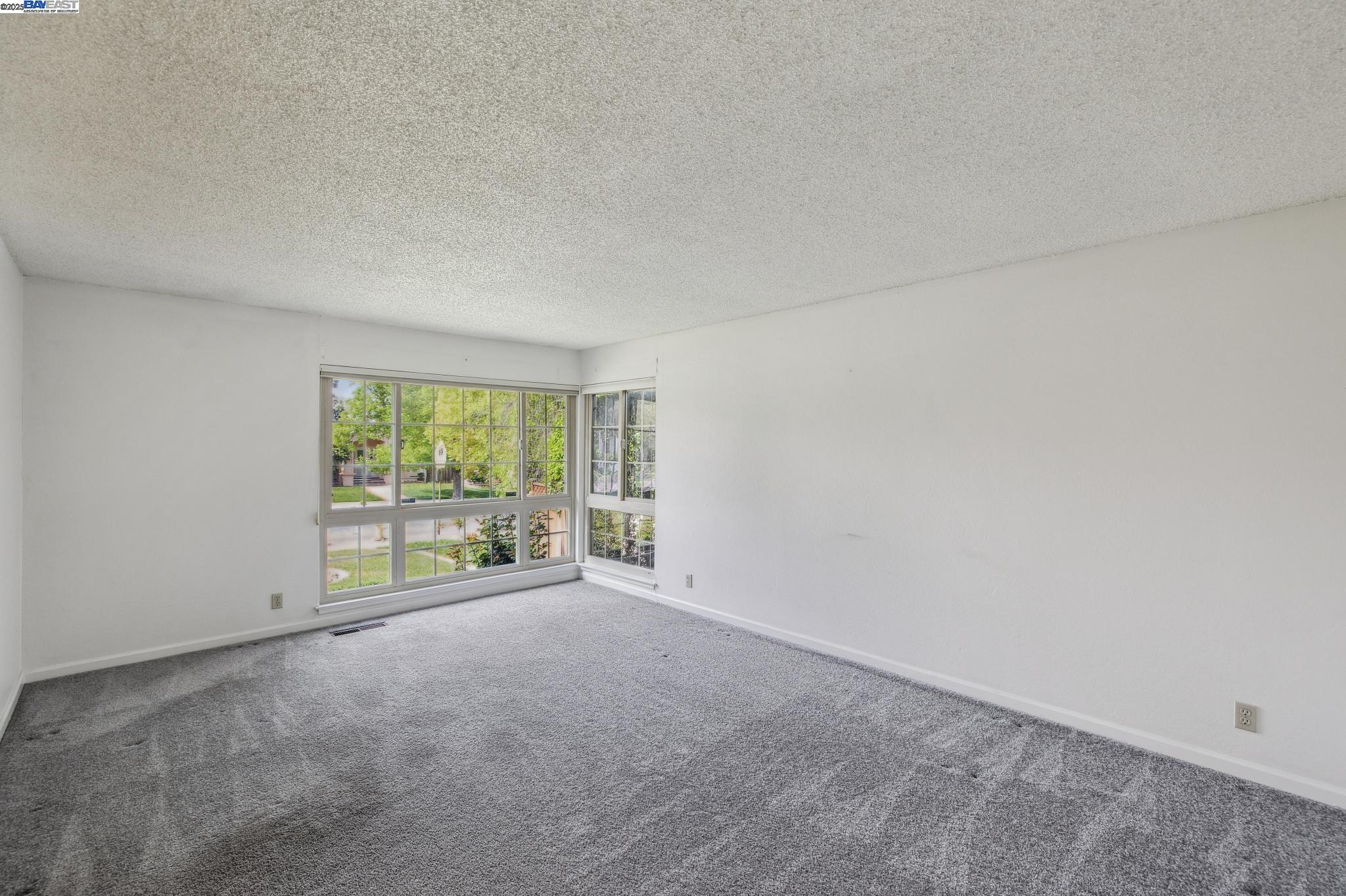 Detail Gallery Image 4 of 53 For 41846 via San Miguel, Fremont,  CA 94539 - 4 Beds | 2 Baths