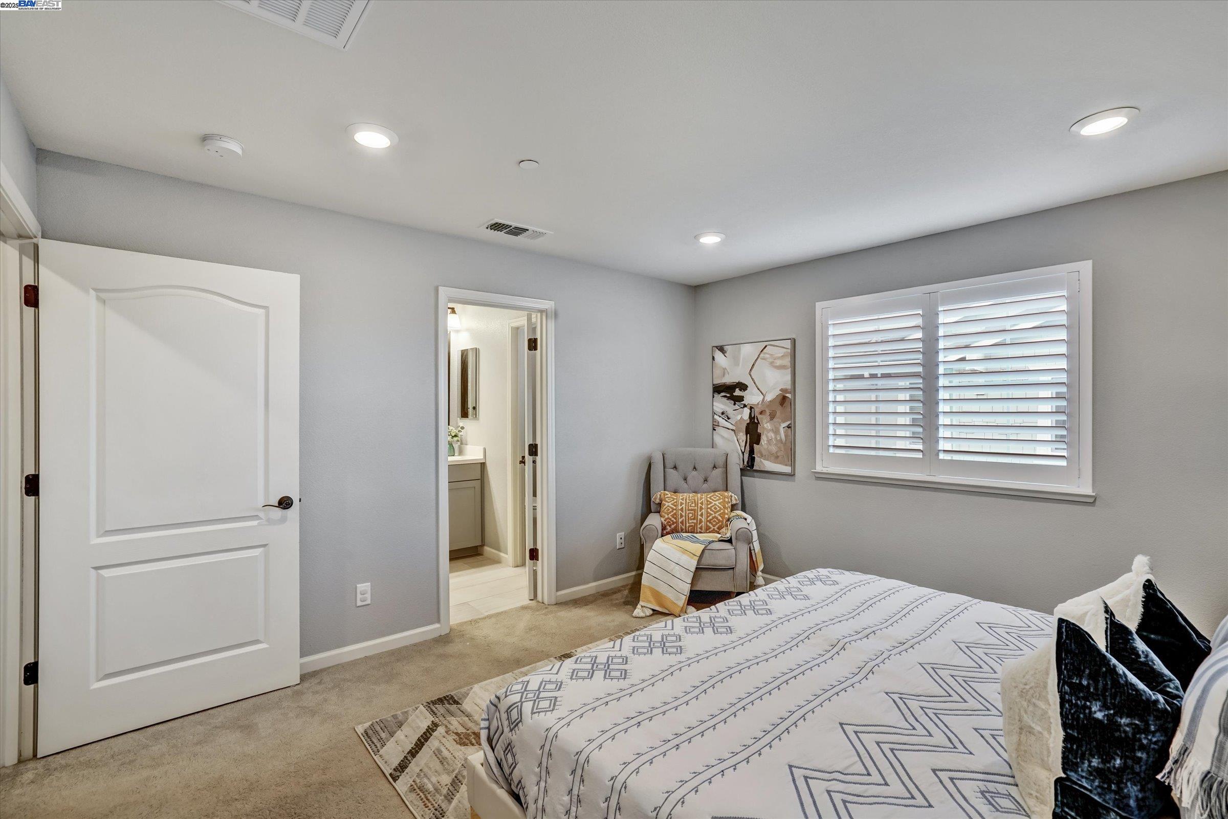 Detail Gallery Image 45 of 49 For 3315 Rosenblatt, Hayward,  CA 94544 - 4 Beds | 2/1 Baths
