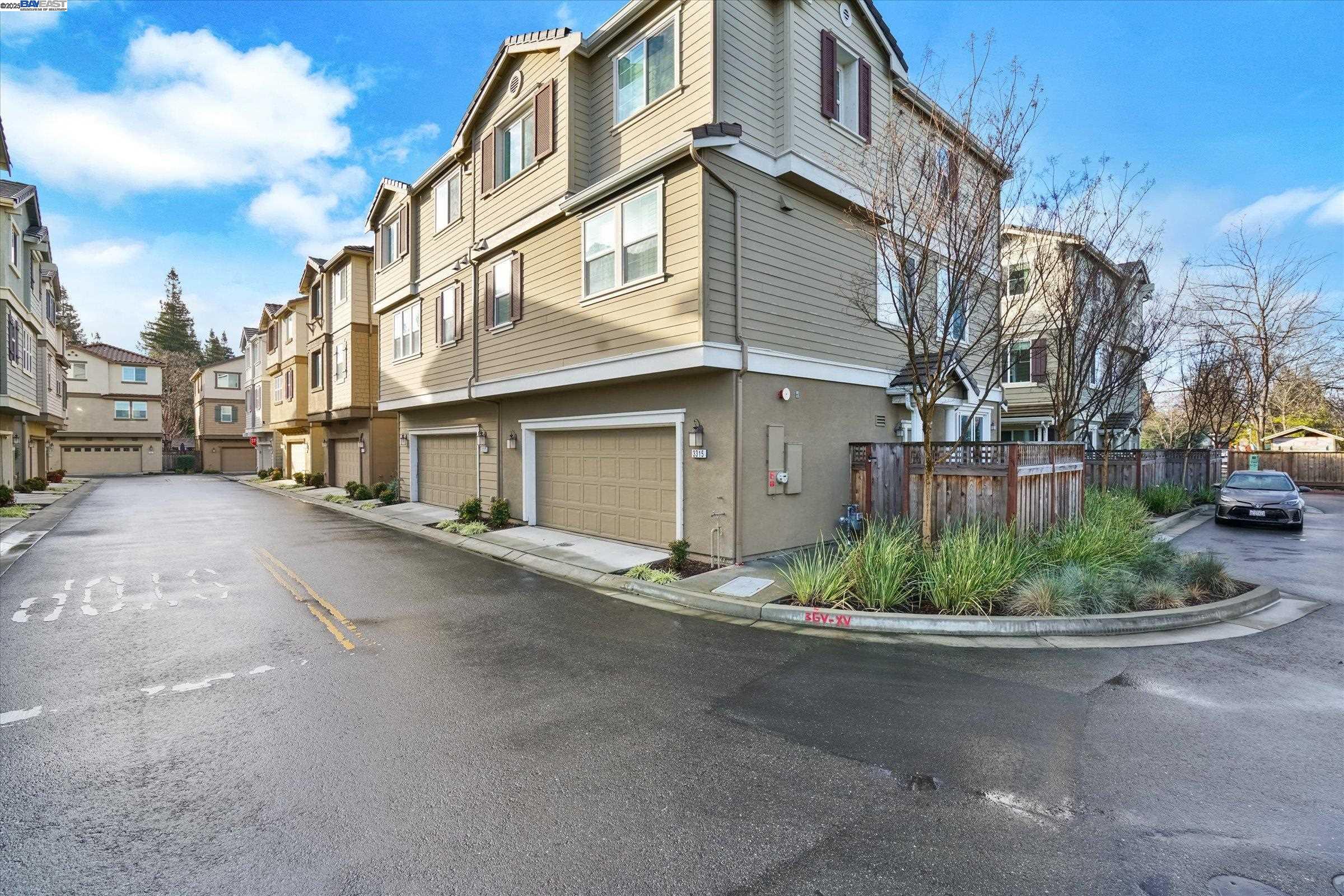 Detail Gallery Image 47 of 49 For 3315 Rosenblatt, Hayward,  CA 94544 - 4 Beds | 2/1 Baths