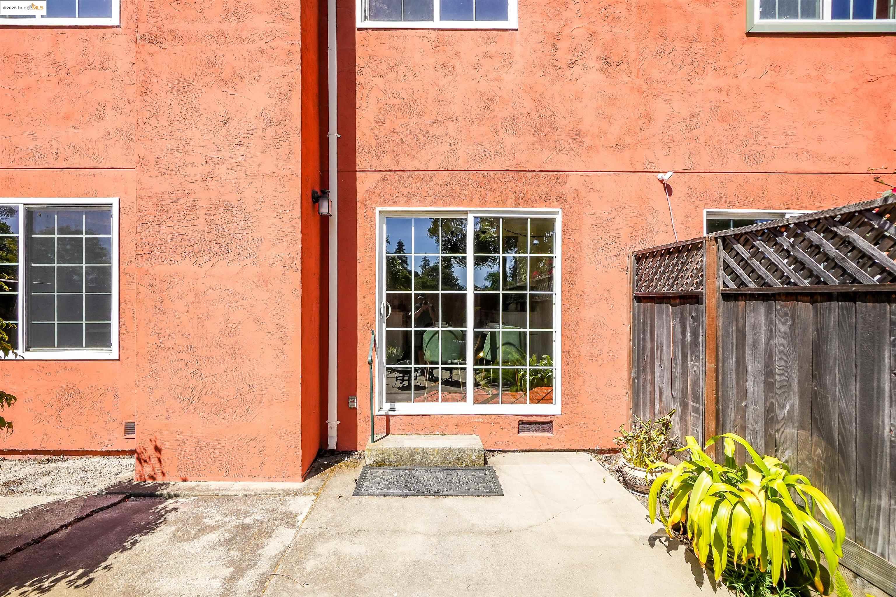 Detail Gallery Image 43 of 43 For 25322 Ironwood Ct, Hayward,  CA 94545 - 3 Beds | 2/1 Baths