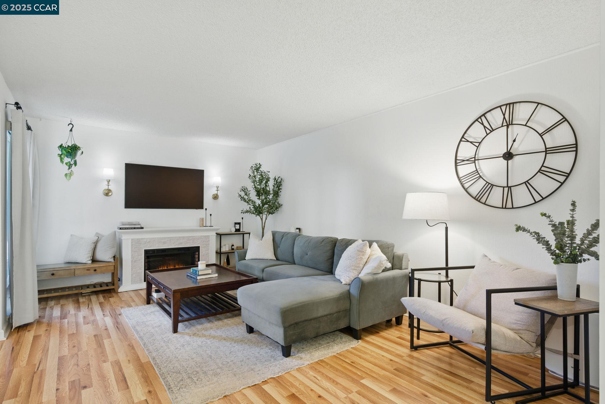 MLS: 41095730 Condo For Sale