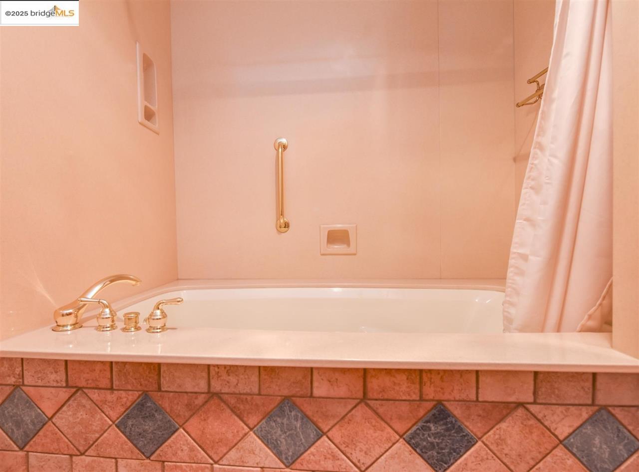 Detail Gallery Image 45 of 60 For 23601 Rusty Spur Road, Sonora,  CA 95370 - 3 Beds | 3 Baths