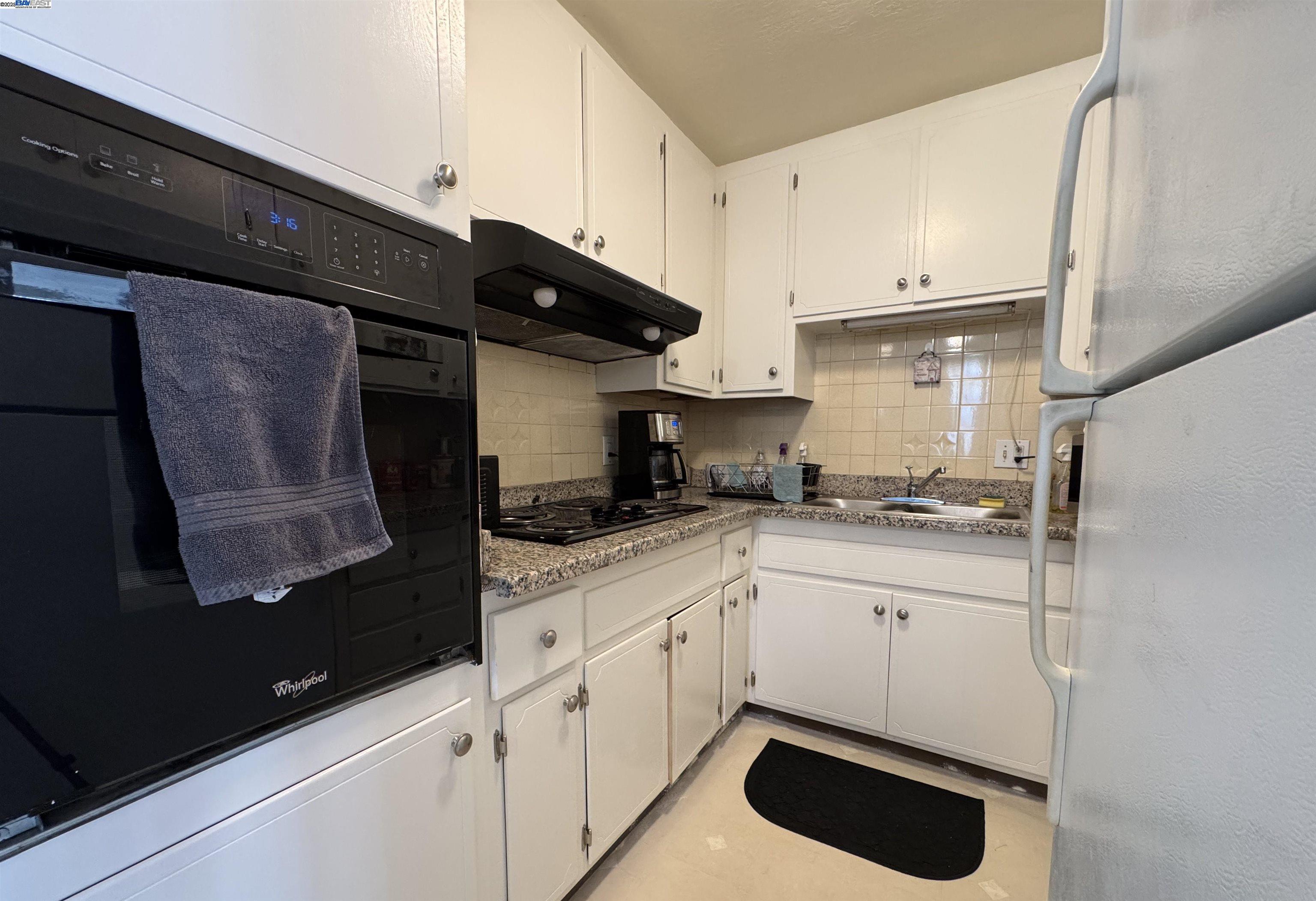 Detail Gallery Image 20 of 28 For 3205 Brookdale Ave, Oakland,  CA 94602 - – Beds | – Baths