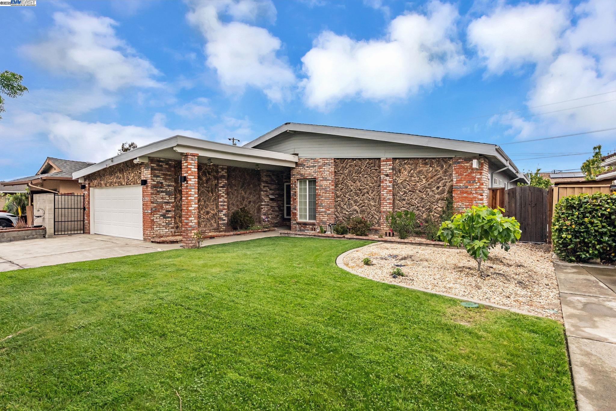 Detail Gallery Image 41 of 44 For 3757 Savannah Rd, Fremont,  CA 94538 - 4 Beds | 3 Baths