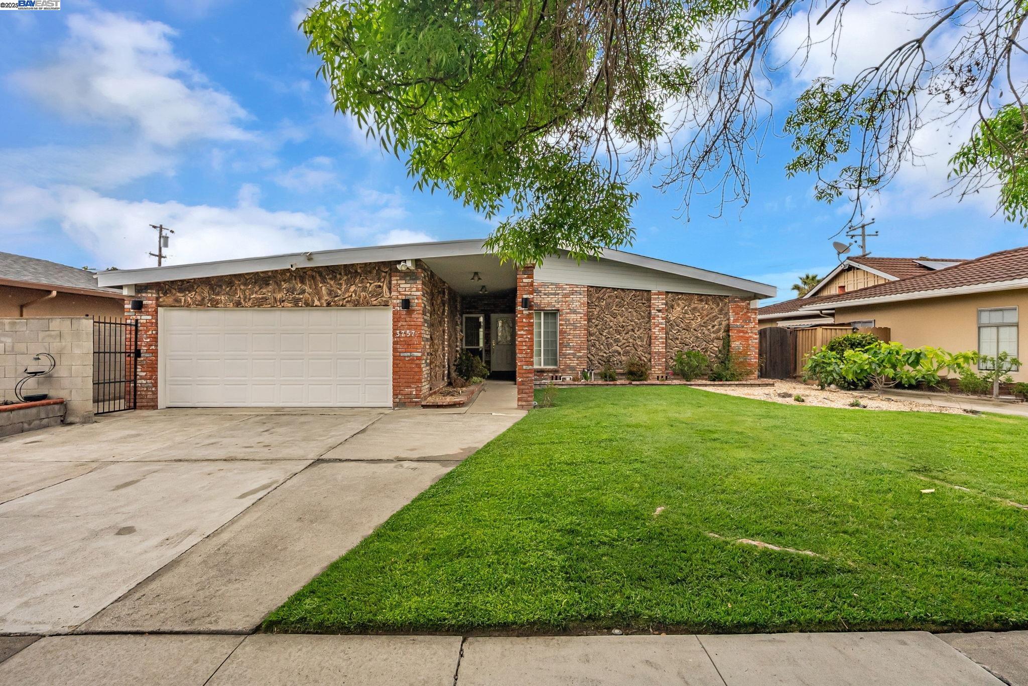 Detail Gallery Image 43 of 44 For 3757 Savannah Rd, Fremont,  CA 94538 - 4 Beds | 3 Baths