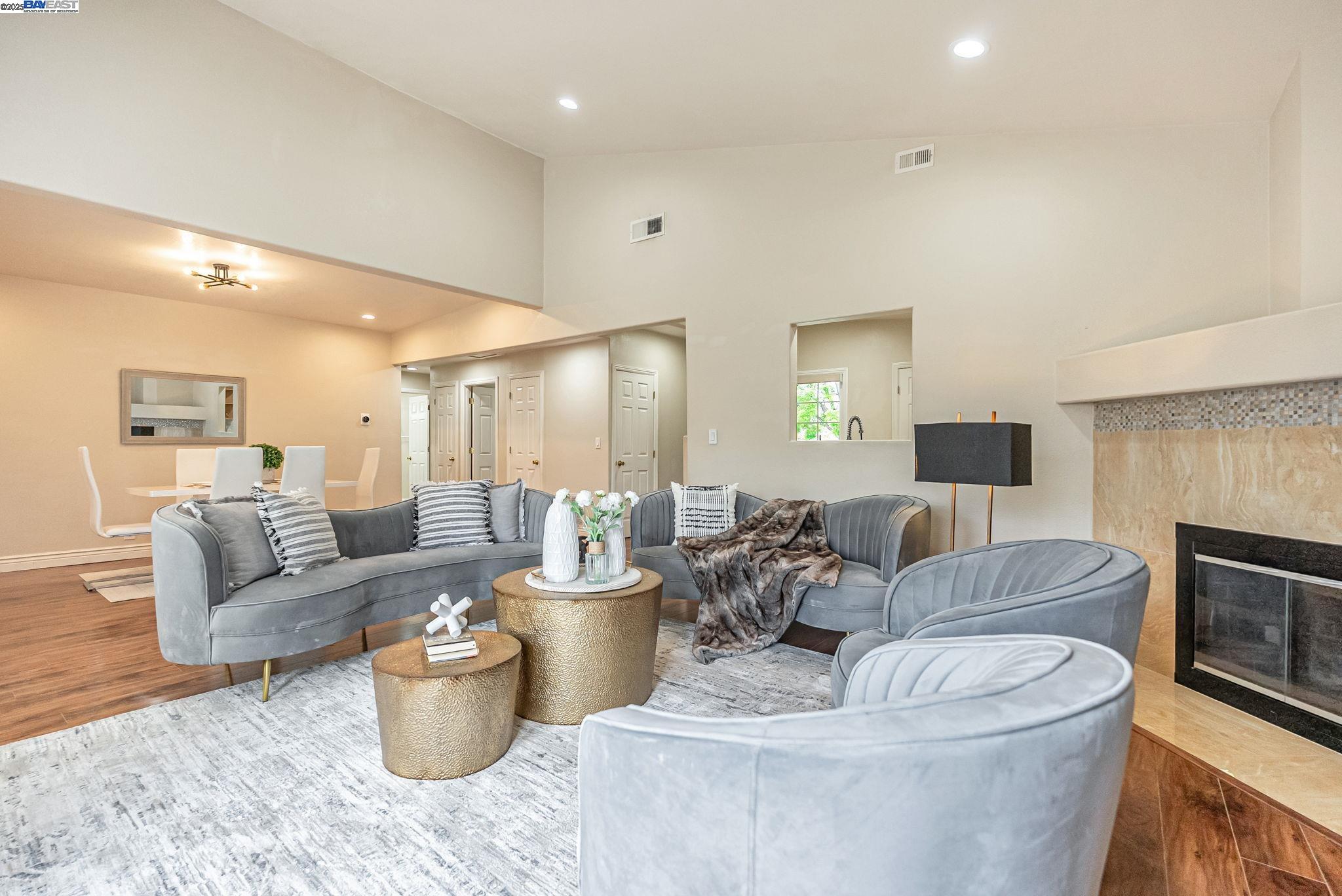 Detail Gallery Image 7 of 44 For 3757 Savannah Rd, Fremont,  CA 94538 - 4 Beds | 3 Baths