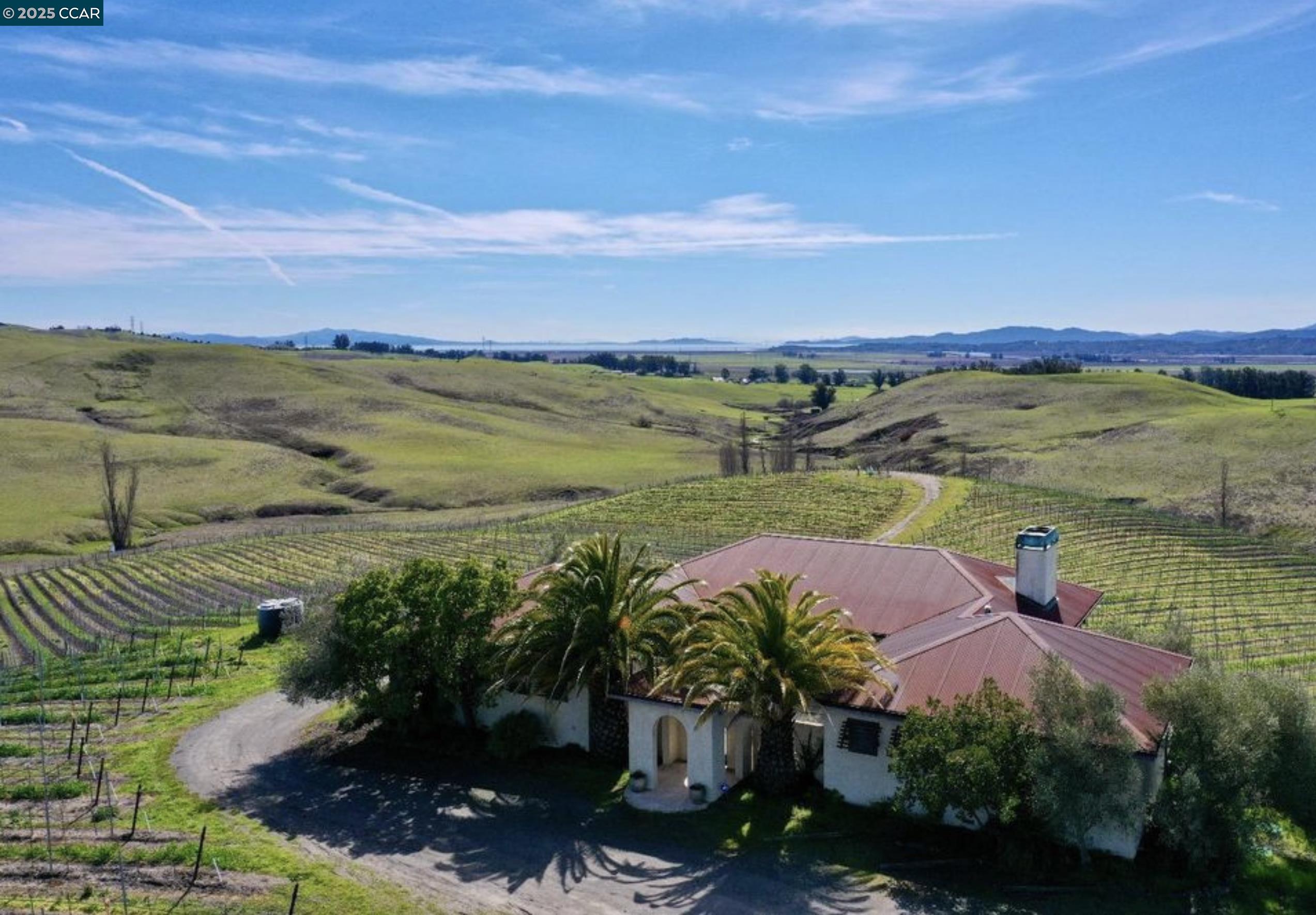 Detail Gallery Image 12 of 22 For 6513 Lakeville Hwy, Petaluma,  CA 94954 - 3 Beds | 2 Baths