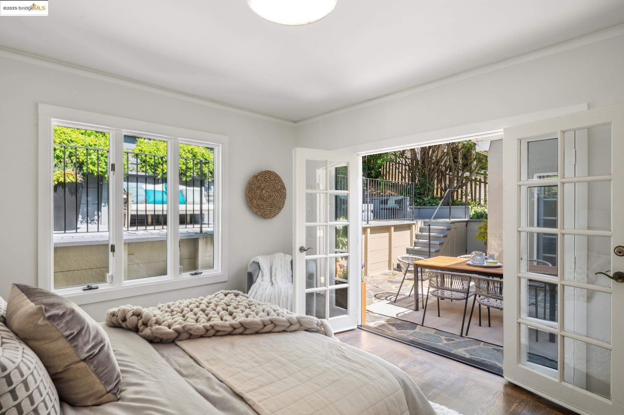Detail Gallery Image 49 of 60 For 95 Alvarado Rd, Berkeley,  CA 94705 - 2 Beds | 1/1 Baths
