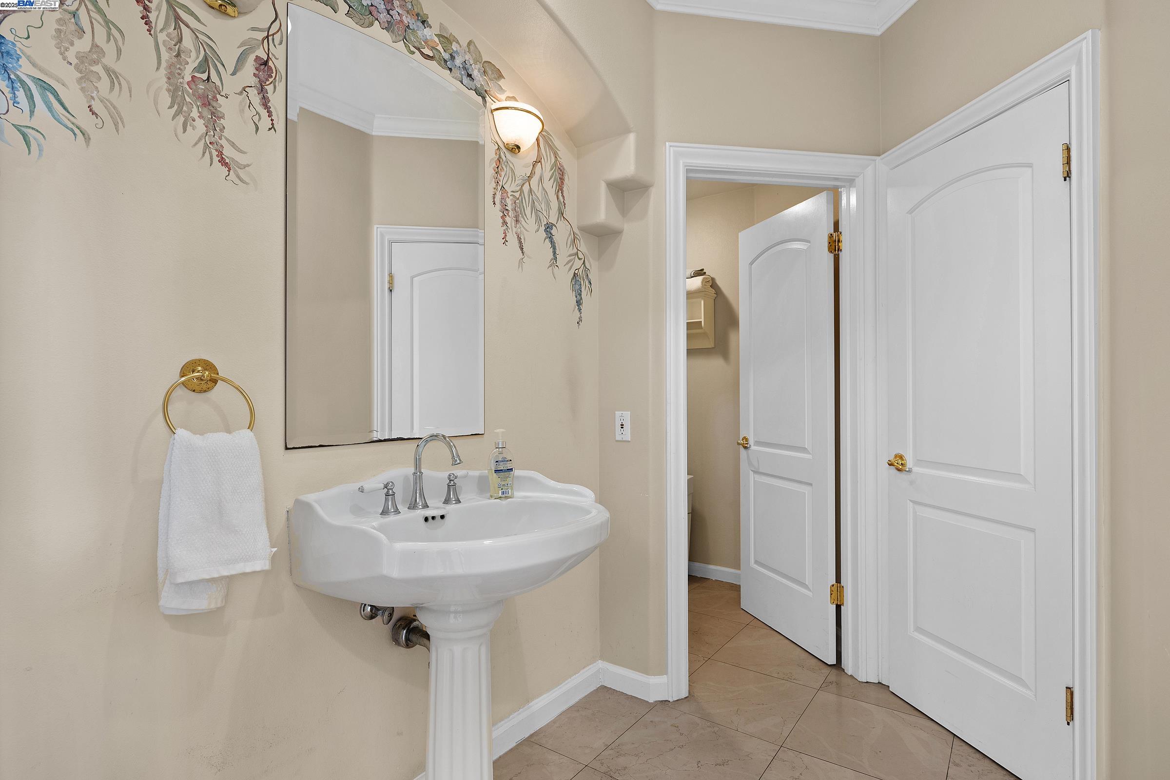 Detail Gallery Image 18 of 57 For 726 Foxbrough Place, Pleasanton,  CA 94566 - 4 Beds | 3/1 Baths