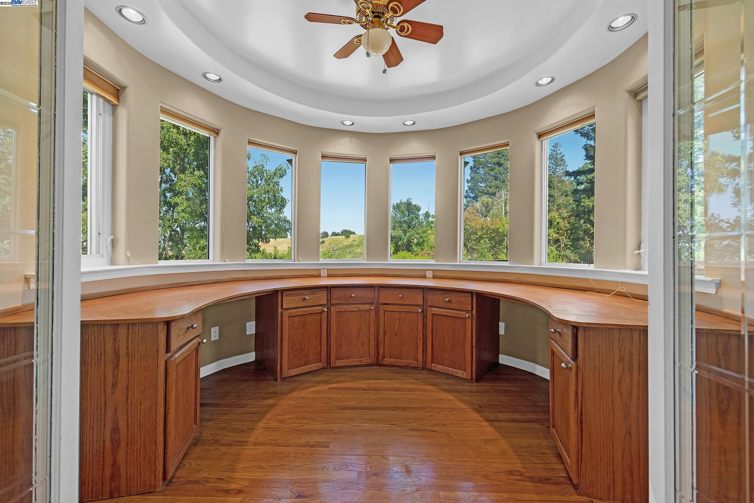 Detail Gallery Image 29 of 57 For 726 Foxbrough Place, Pleasanton,  CA 94566 - 4 Beds | 3/1 Baths