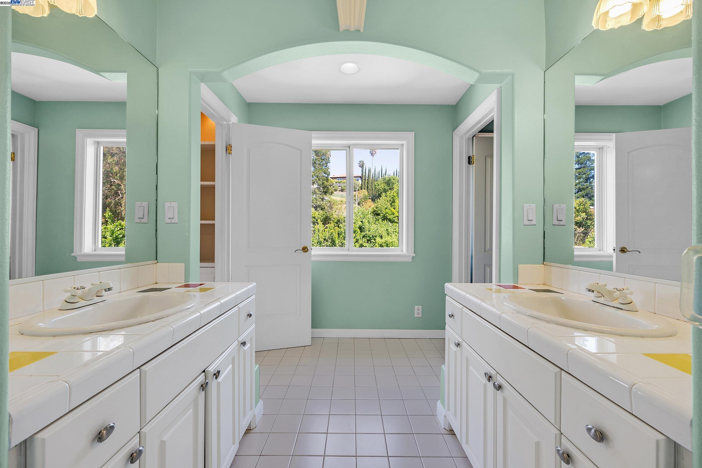 Detail Gallery Image 34 of 57 For 726 Foxbrough Place, Pleasanton,  CA 94566 - 4 Beds | 3/1 Baths