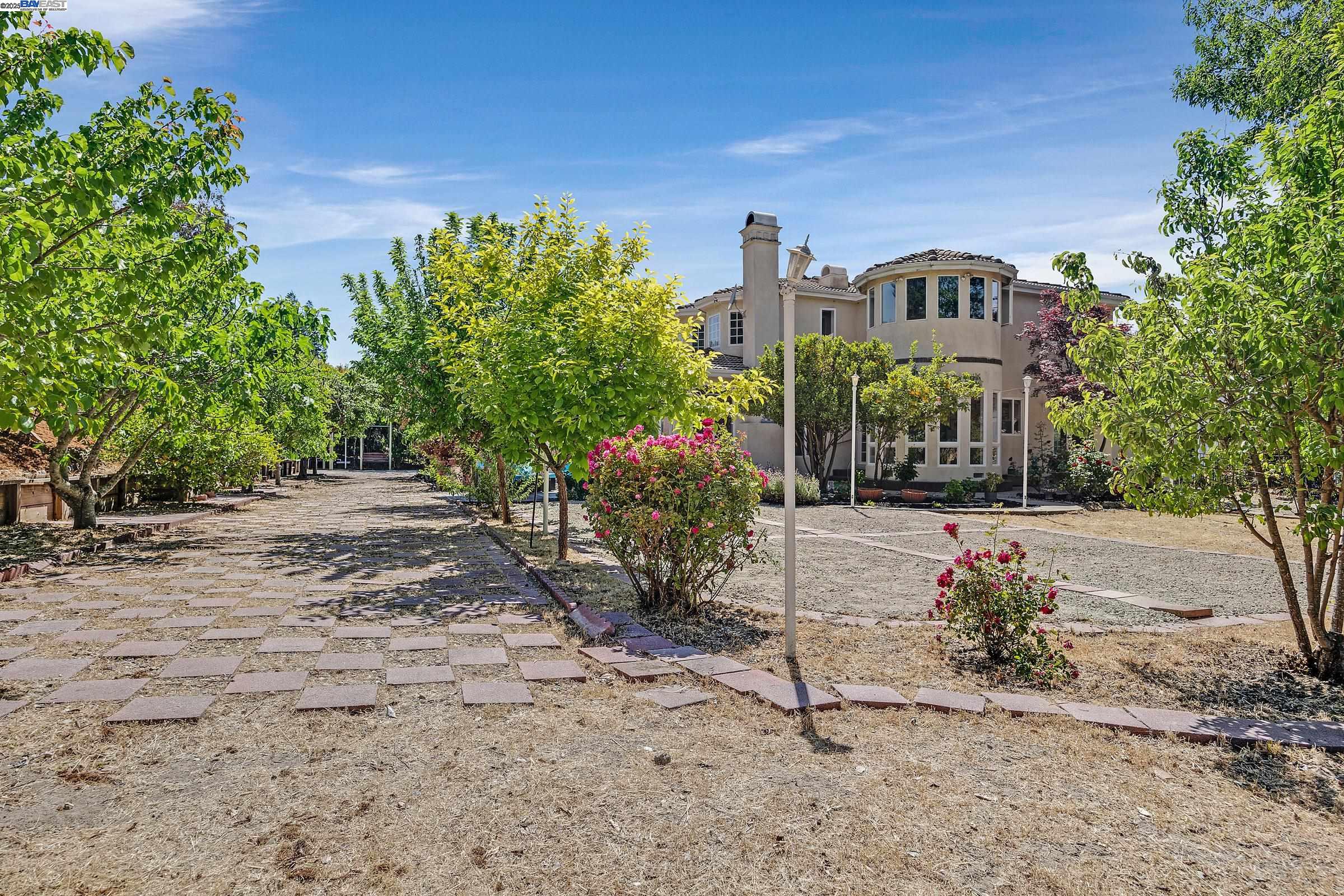 Detail Gallery Image 45 of 57 For 726 Foxbrough Place, Pleasanton,  CA 94566 - 4 Beds | 3/1 Baths
