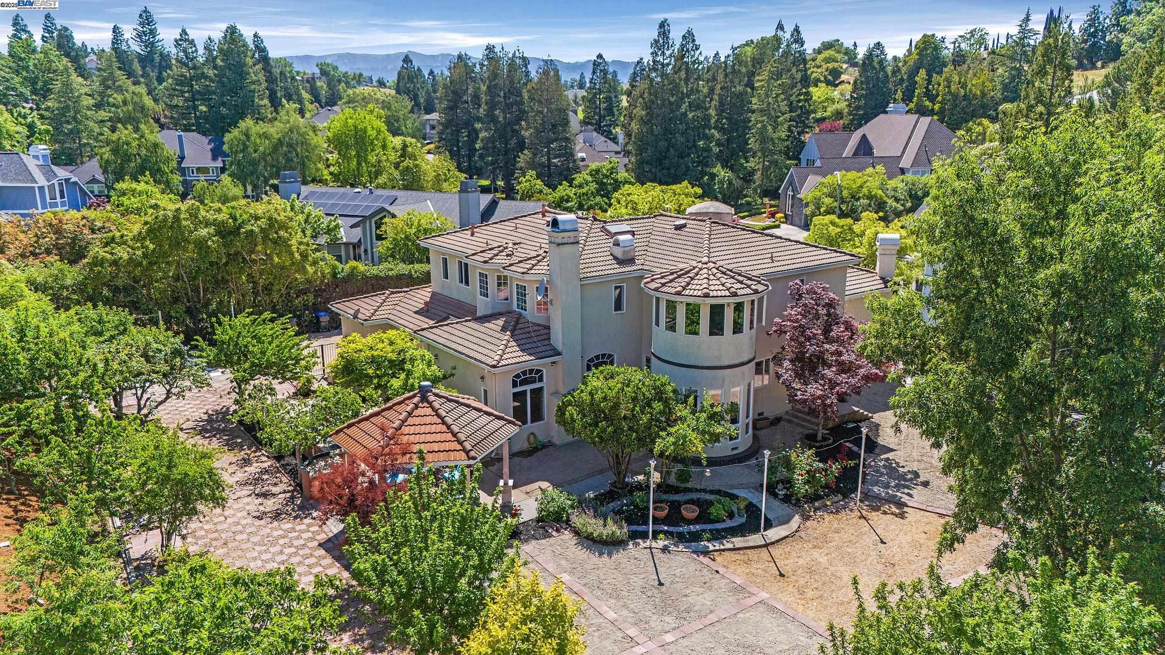 Detail Gallery Image 52 of 57 For 726 Foxbrough Place, Pleasanton,  CA 94566 - 4 Beds | 3/1 Baths