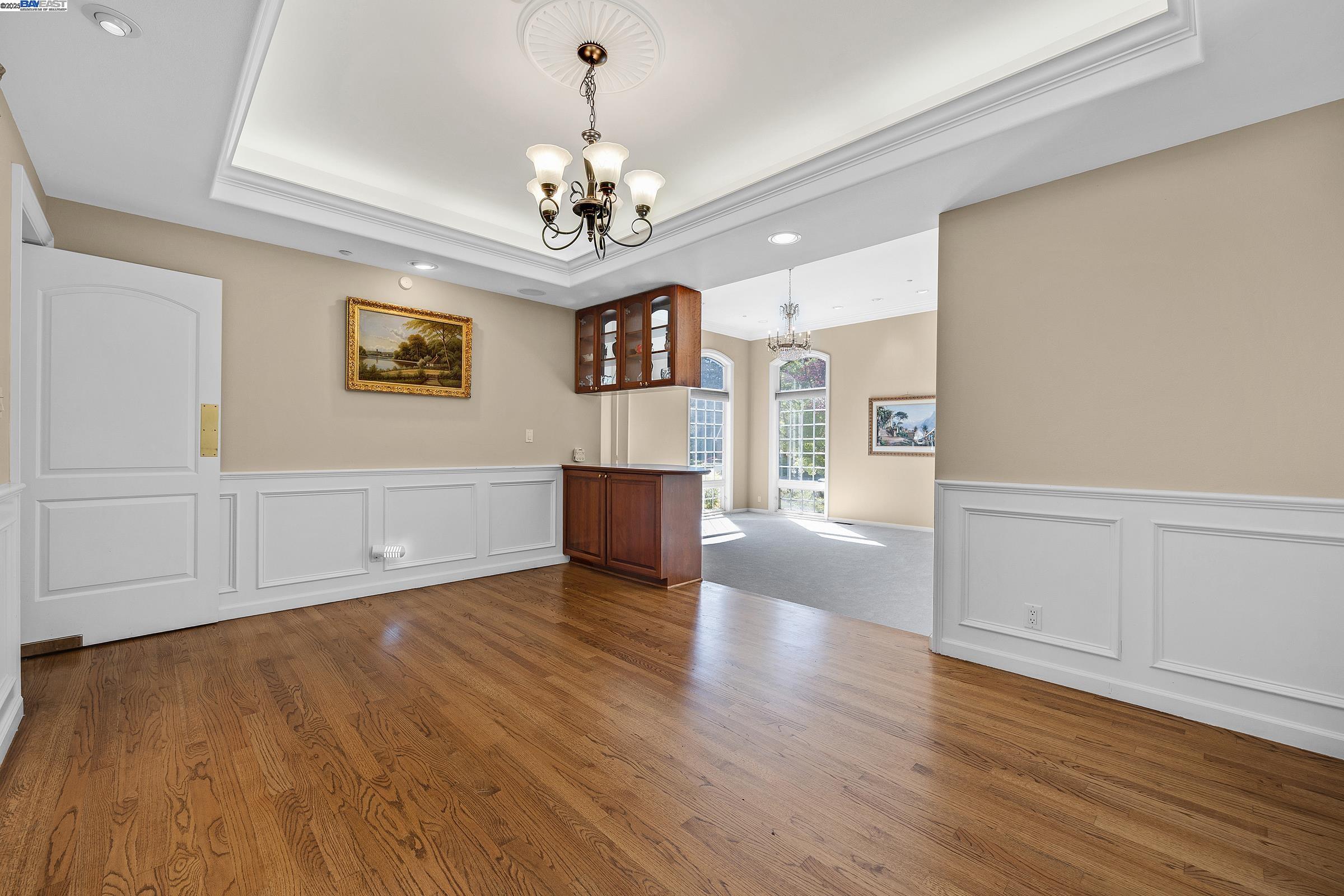 Detail Gallery Image 10 of 57 For 726 Foxbrough Place, Pleasanton,  CA 94566 - 4 Beds | 3/1 Baths