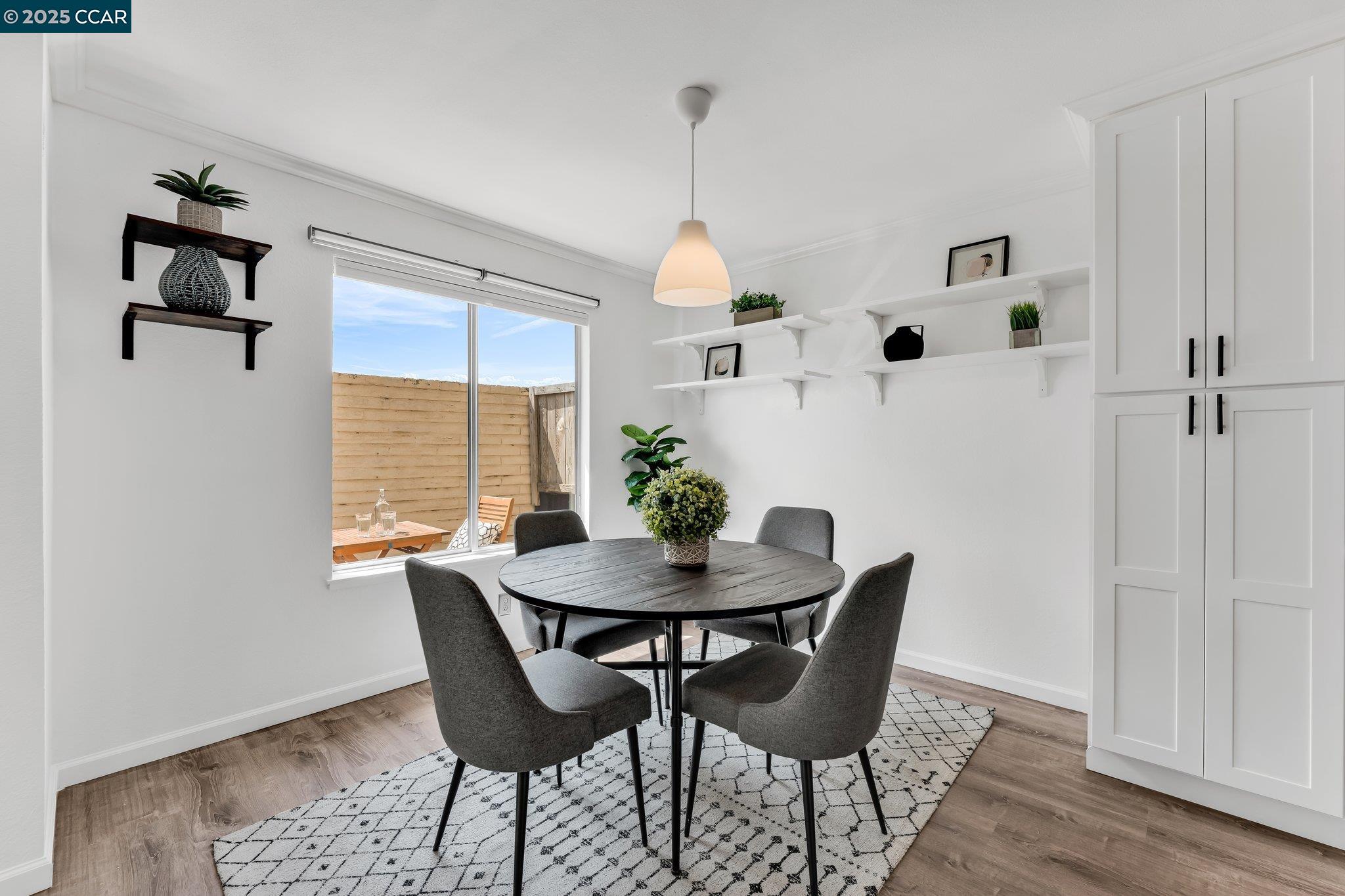 Detail Gallery Image 9 of 56 For 392 Bayview Circle, San Francisco,  CA 94124 - 2 Beds | 2 Baths