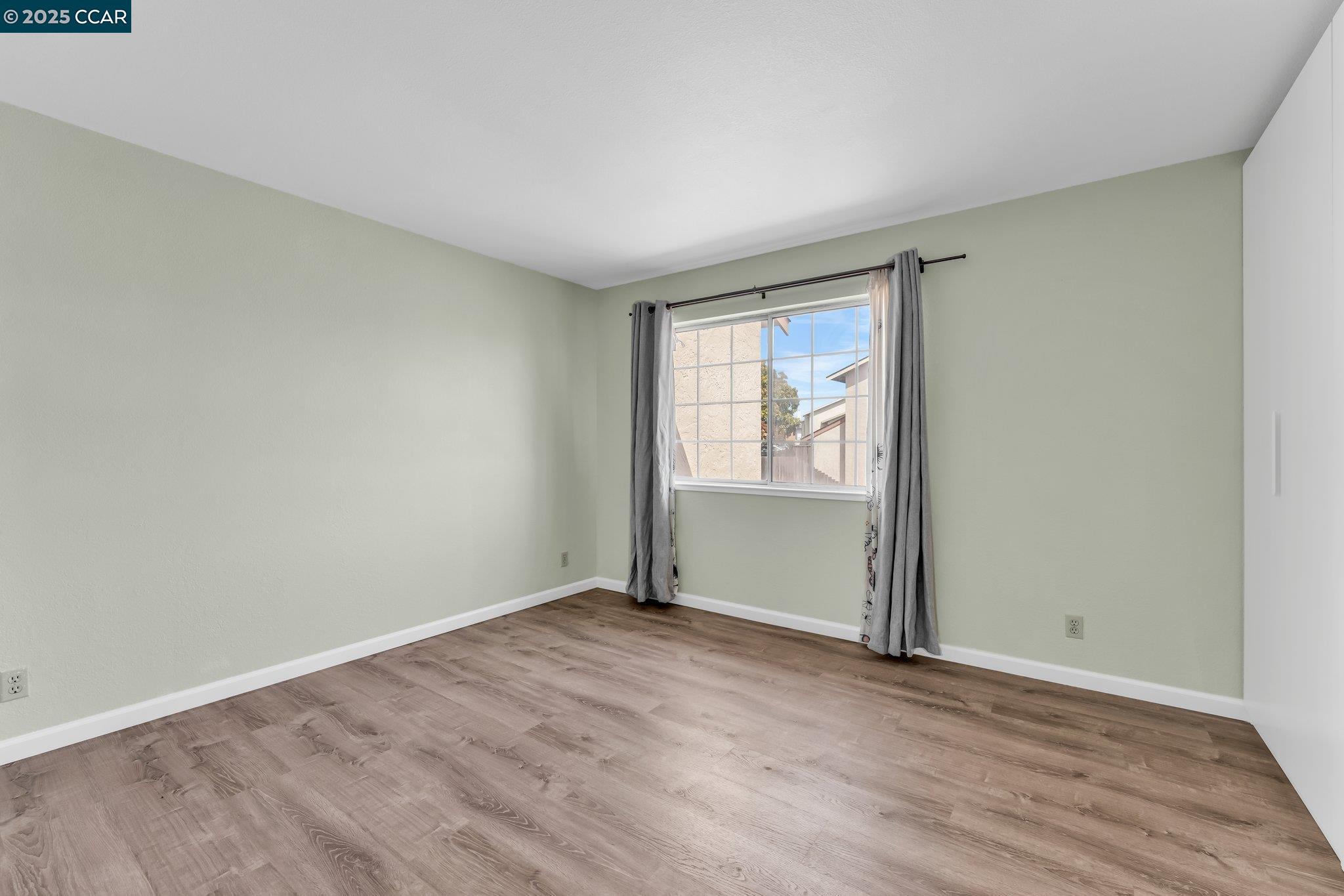 Detail Gallery Image 28 of 56 For 392 Bayview Circle, San Francisco,  CA 94124 - 2 Beds | 2 Baths
