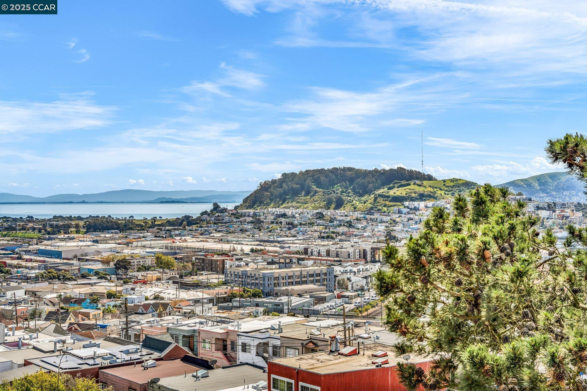 Detail Gallery Image 39 of 56 For 392 Bayview Circle, San Francisco,  CA 94124 - 2 Beds | 2 Baths