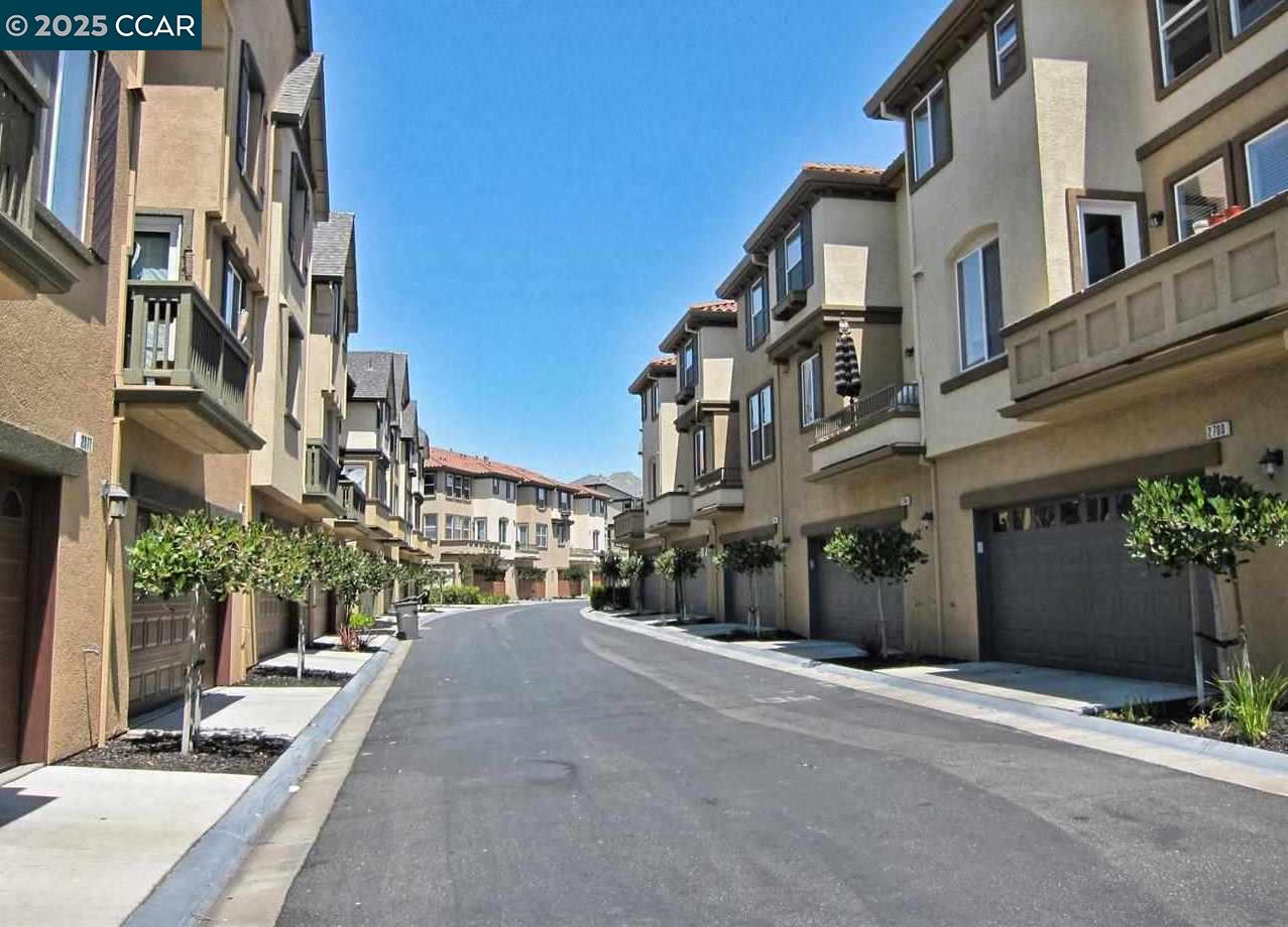 2712 Ashwell Ln, San Ramon, California 94582, 3 Bedrooms Bedrooms, 7 Rooms Rooms,2 BathroomsBathrooms,Residential Lease,For Rent,2712 Ashwell Ln,41095739
