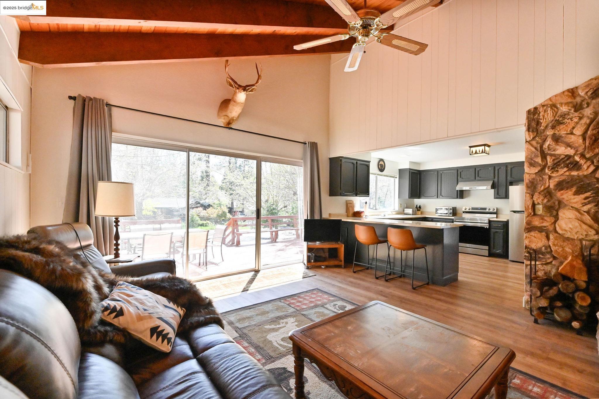 Detail Gallery Image 2 of 58 For 18686 Motherlode Dr, Twain Harte,  CA 95383 - 3 Beds | 2 Baths