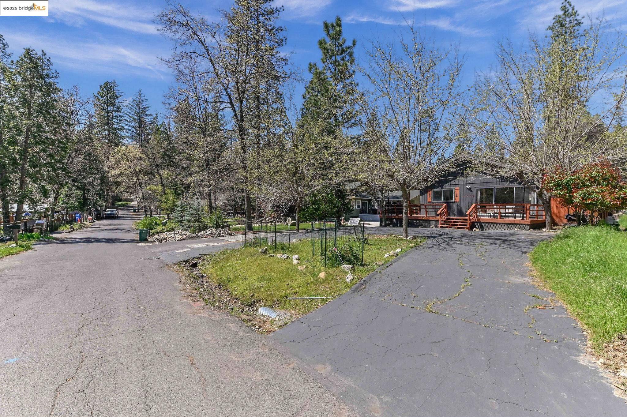 Detail Gallery Image 15 of 58 For 18686 Motherlode Dr, Twain Harte,  CA 95383 - 3 Beds | 2 Baths