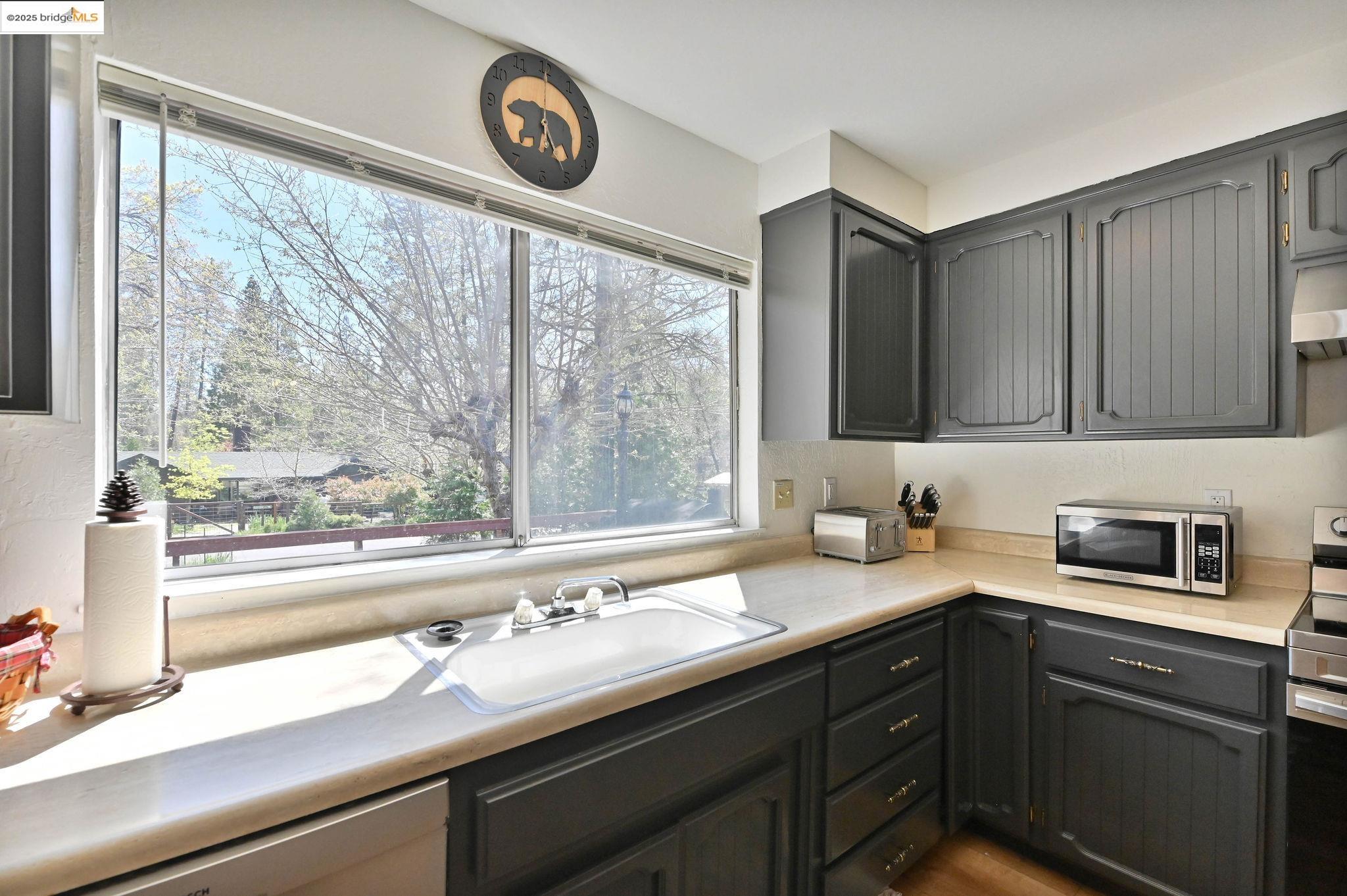 Detail Gallery Image 19 of 58 For 18686 Motherlode Dr, Twain Harte,  CA 95383 - 3 Beds | 2 Baths