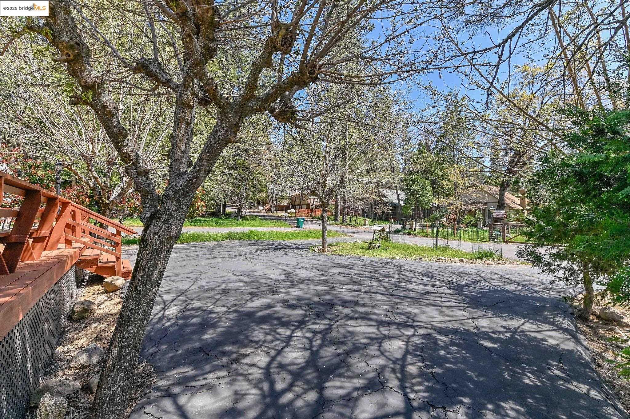 Detail Gallery Image 10 of 58 For 18686 Motherlode Dr, Twain Harte,  CA 95383 - 3 Beds | 2 Baths