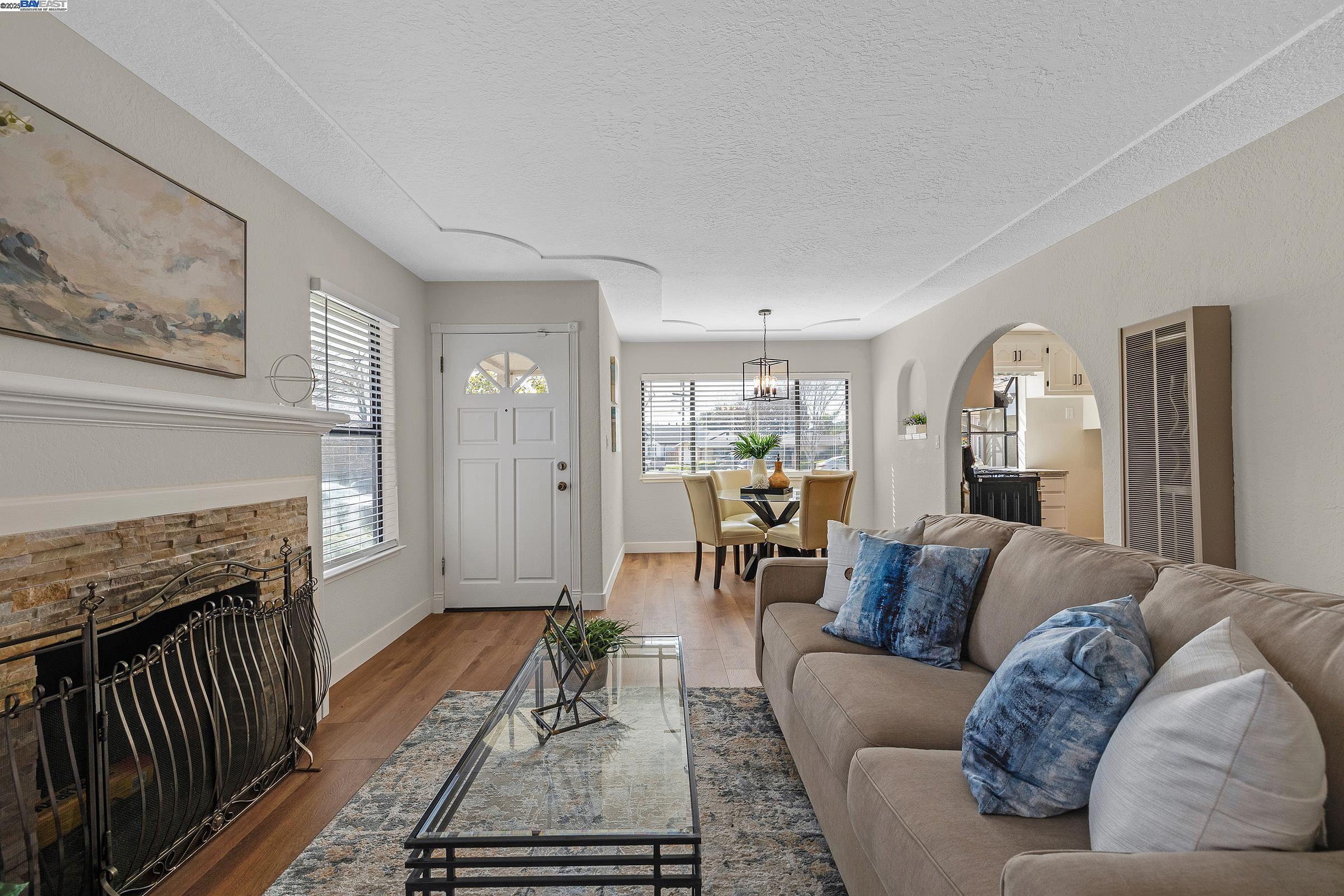 Detail Gallery Image 6 of 25 For 33400 13th St, Union City,  CA 94587 - 3 Beds | 2 Baths