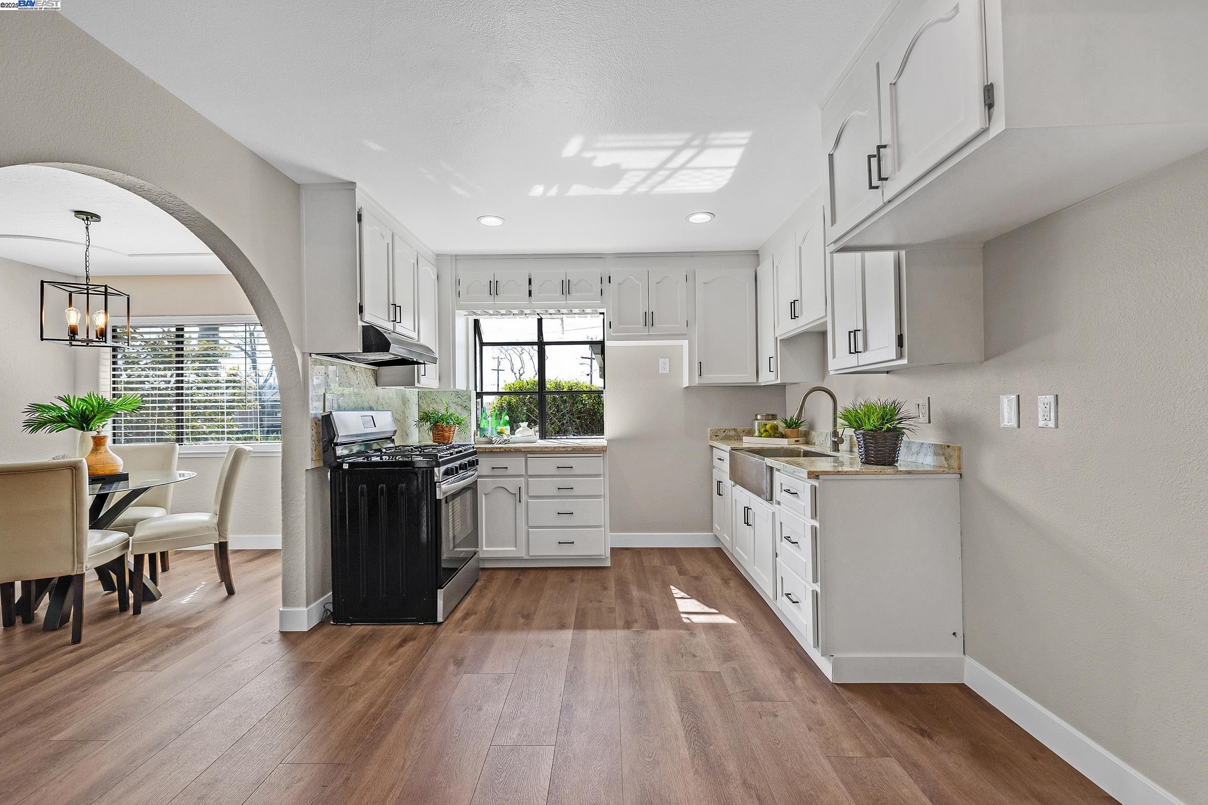 Detail Gallery Image 8 of 25 For 33400 13th St, Union City,  CA 94587 - 3 Beds | 2 Baths