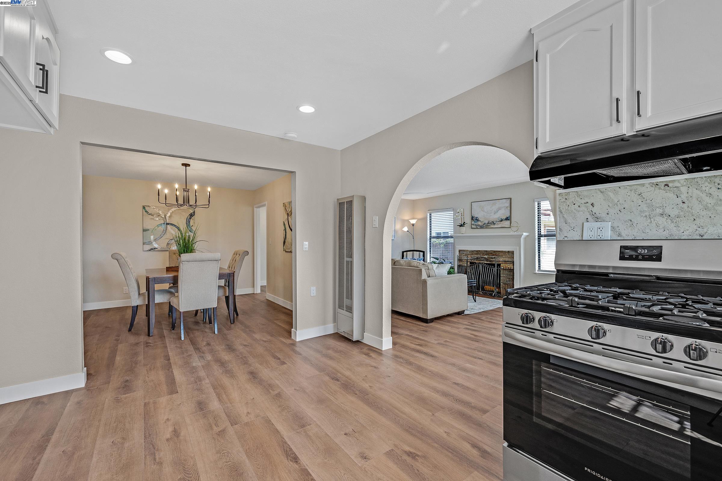 Detail Gallery Image 9 of 25 For 33400 13th St, Union City,  CA 94587 - 3 Beds | 2 Baths