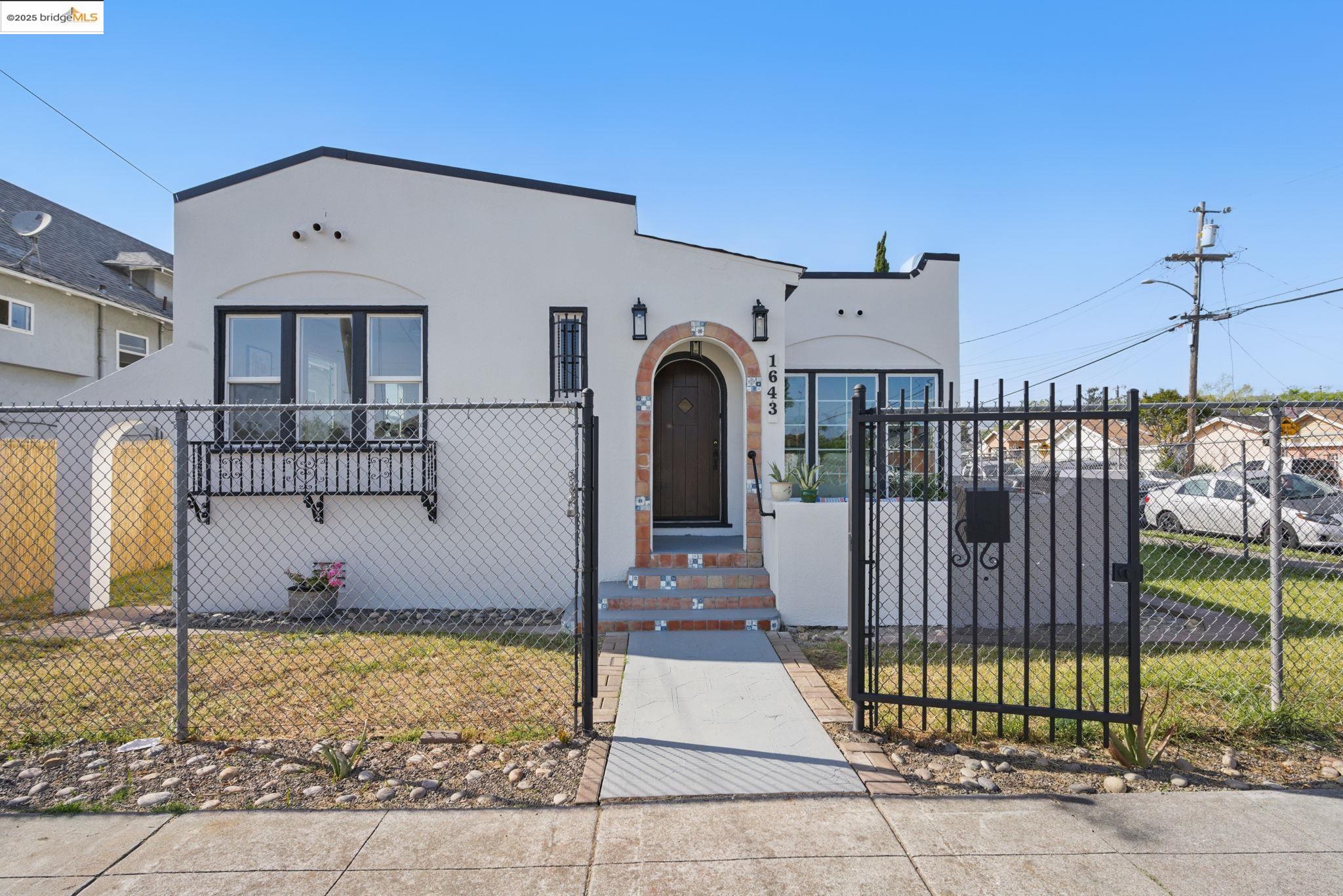 1643 92Nd Ave, Oakland, California 94603, 3 Bedrooms Bedrooms, 5 Rooms Rooms,2 BathroomsBathrooms,Residential,For Sale,1643 92Nd Ave,41095752