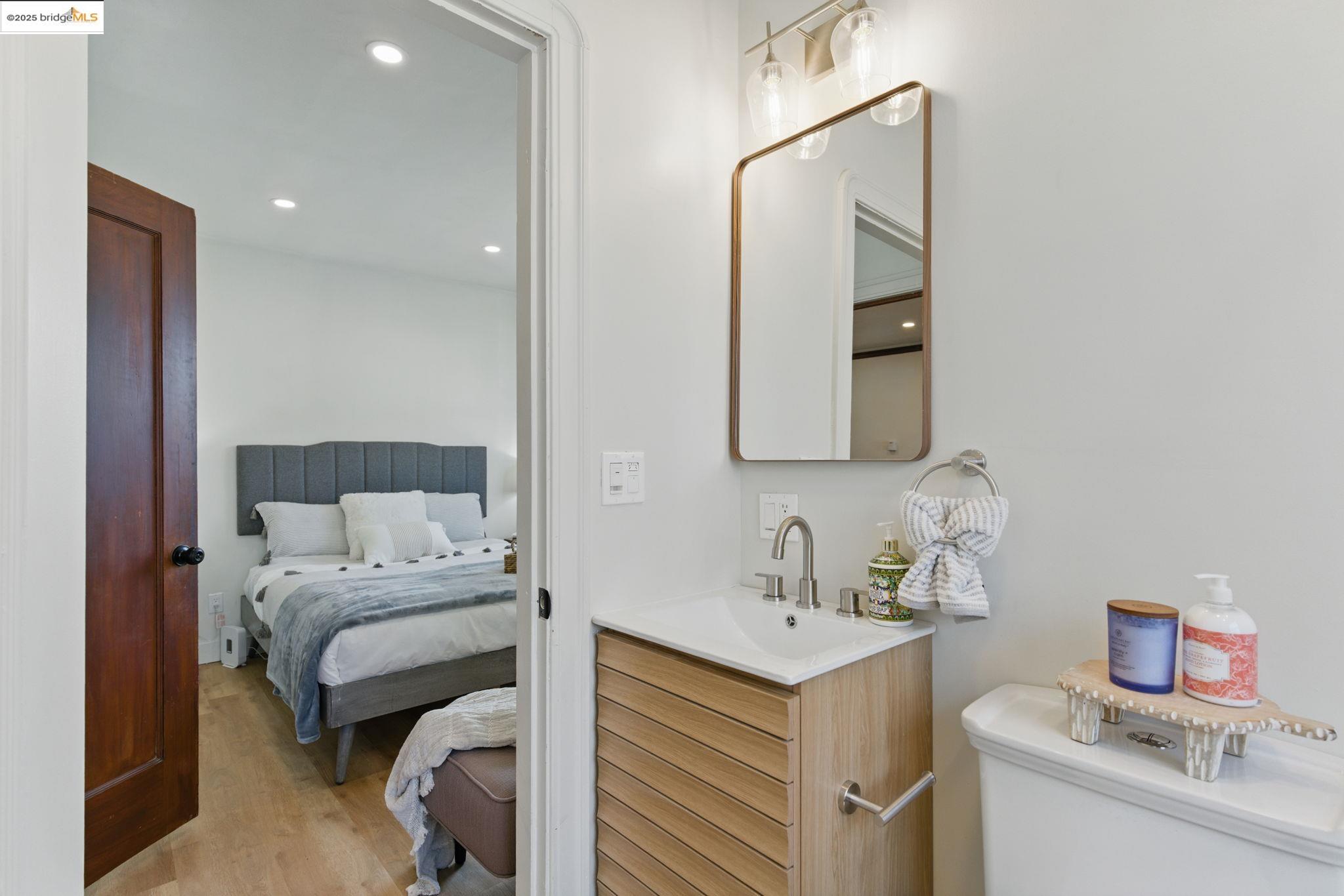 1643 92Nd Ave, Oakland, California 94603, 3 Bedrooms Bedrooms, 5 Rooms Rooms,2 BathroomsBathrooms,Residential,For Sale,1643 92Nd Ave,41095752
