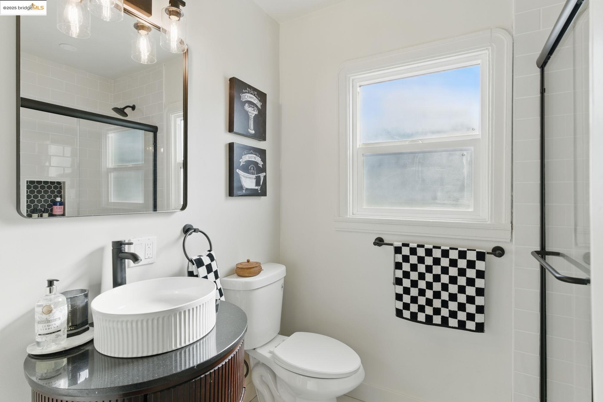 1643 92Nd Ave, Oakland, California 94603, 3 Bedrooms Bedrooms, 5 Rooms Rooms,2 BathroomsBathrooms,Residential,For Sale,1643 92Nd Ave,41095752