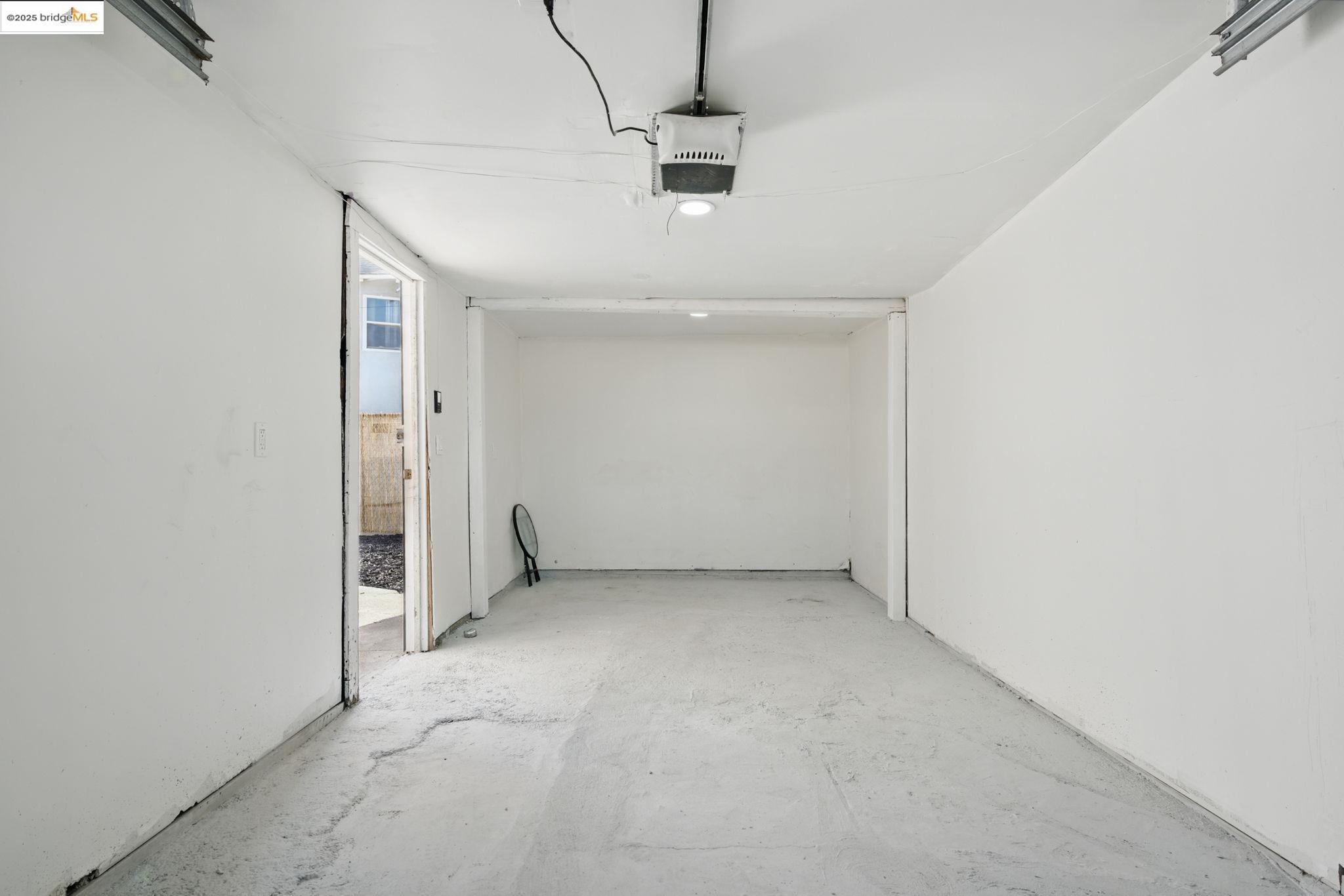 1643 92Nd Ave, Oakland, California 94603, 3 Bedrooms Bedrooms, 5 Rooms Rooms,2 BathroomsBathrooms,Residential,For Sale,1643 92Nd Ave,41095752