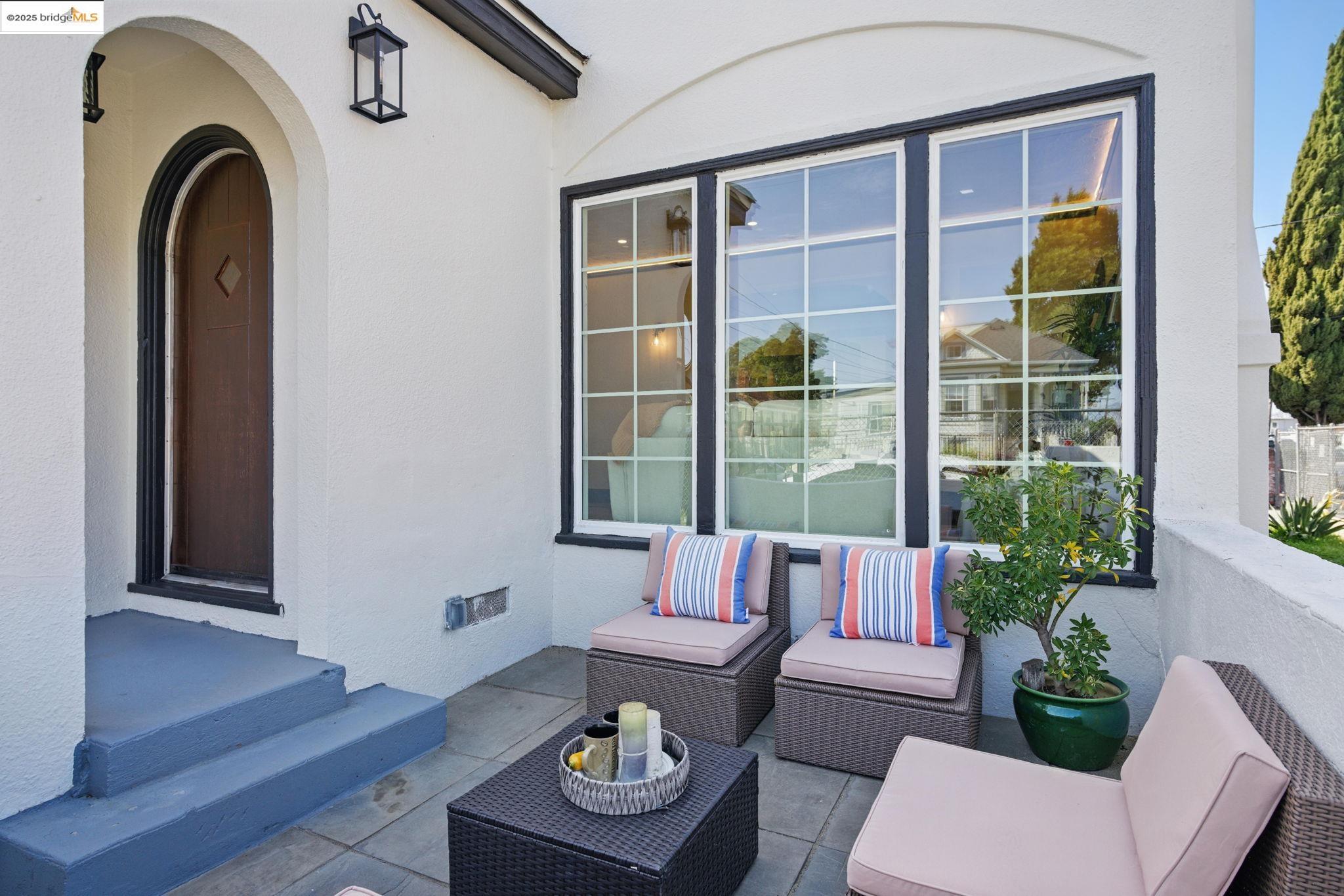 1643 92Nd Ave, Oakland, California 94603, 3 Bedrooms Bedrooms, 5 Rooms Rooms,2 BathroomsBathrooms,Residential,For Sale,1643 92Nd Ave,41095752