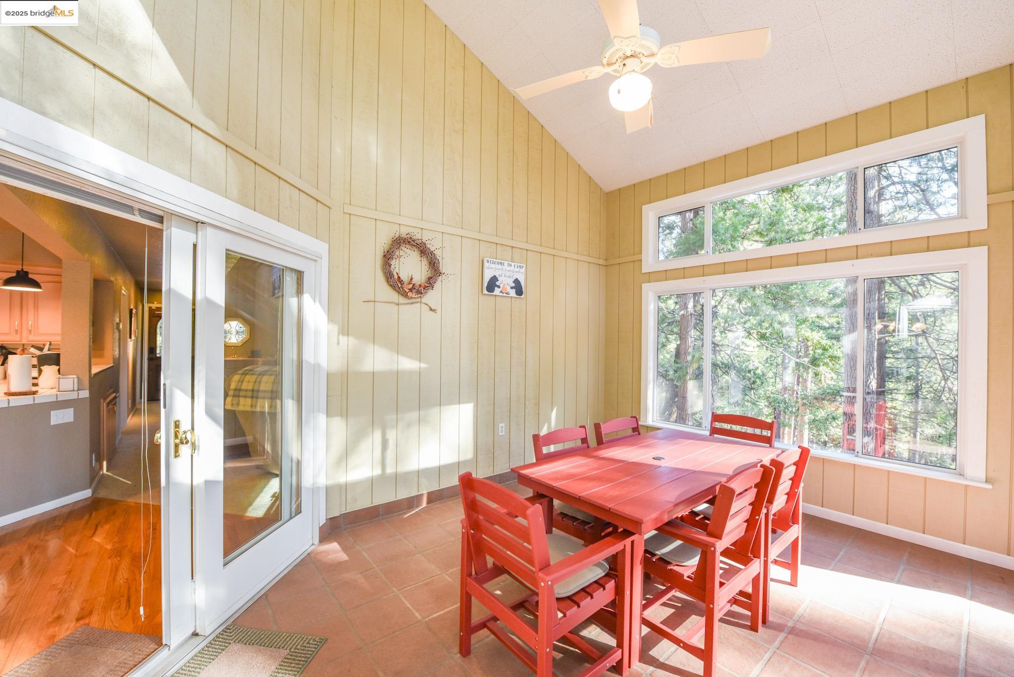 Detail Gallery Image 20 of 60 For 19899 Sunrise Dr, Twain Harte,  CA 95383 - 3 Beds | 2 Baths