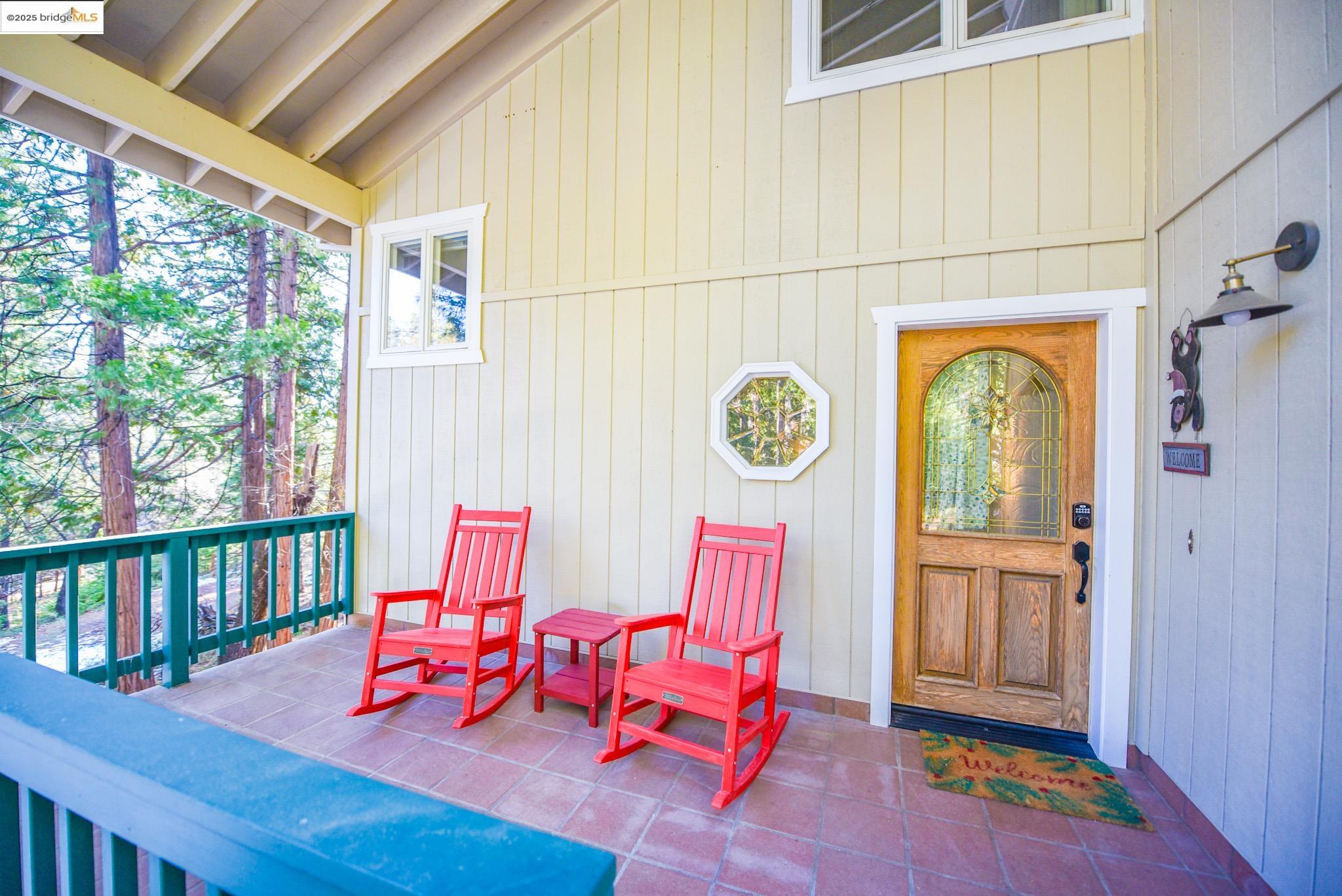 Detail Gallery Image 3 of 60 For 19899 Sunrise Dr, Twain Harte,  CA 95383 - 3 Beds | 2 Baths
