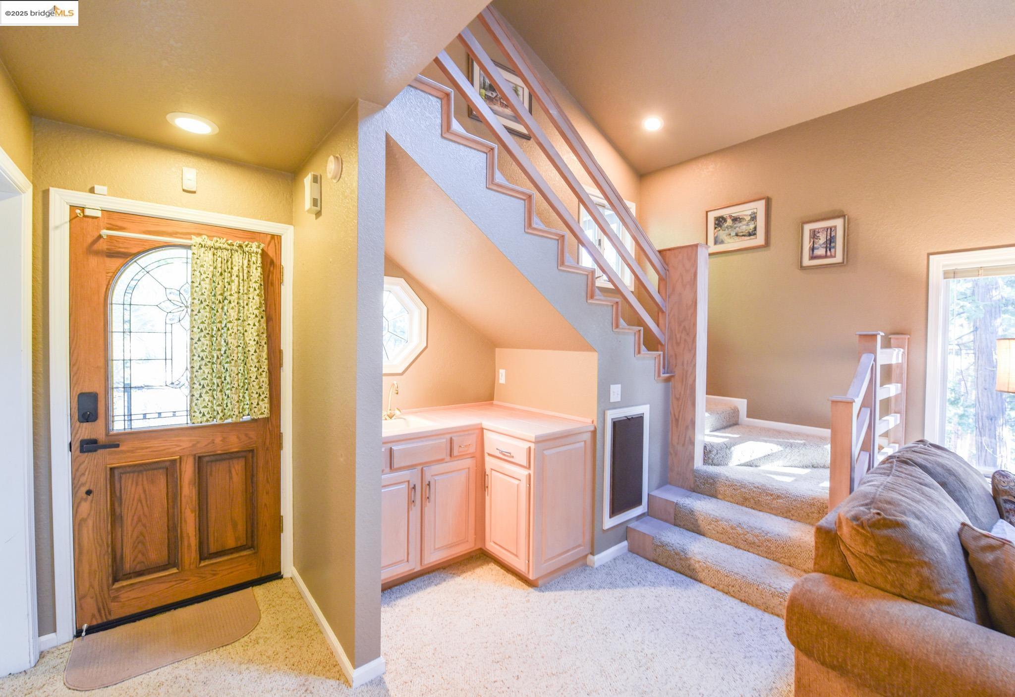 Detail Gallery Image 5 of 60 For 19899 Sunrise Dr, Twain Harte,  CA 95383 - 3 Beds | 2 Baths