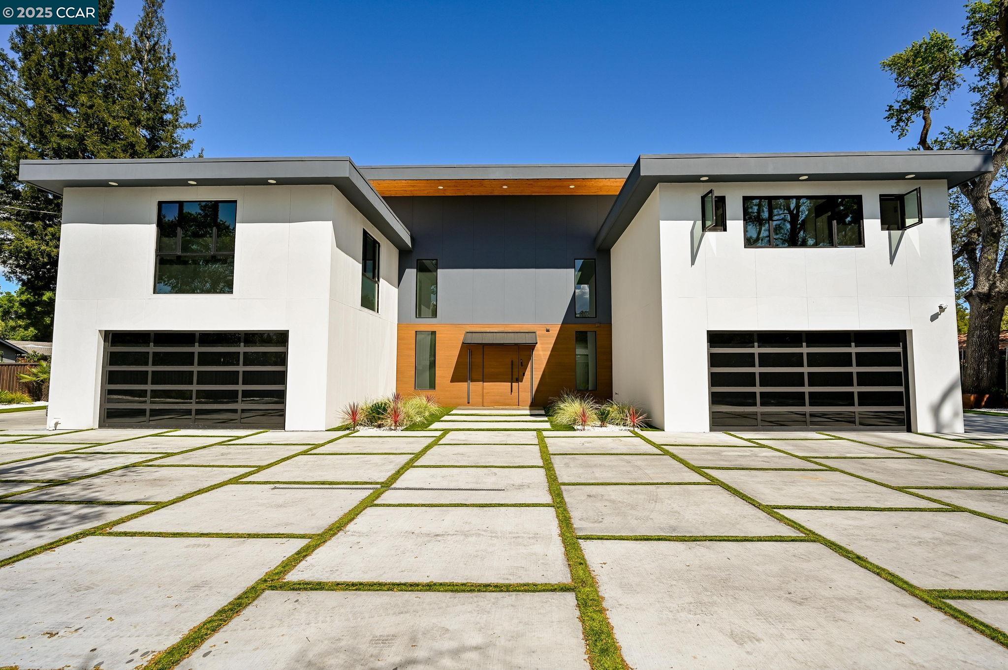 Detail Gallery Image 2 of 39 For Bridge Rd, Walnut Creek,  CA 94595 - 6 Beds | 6/1 Baths