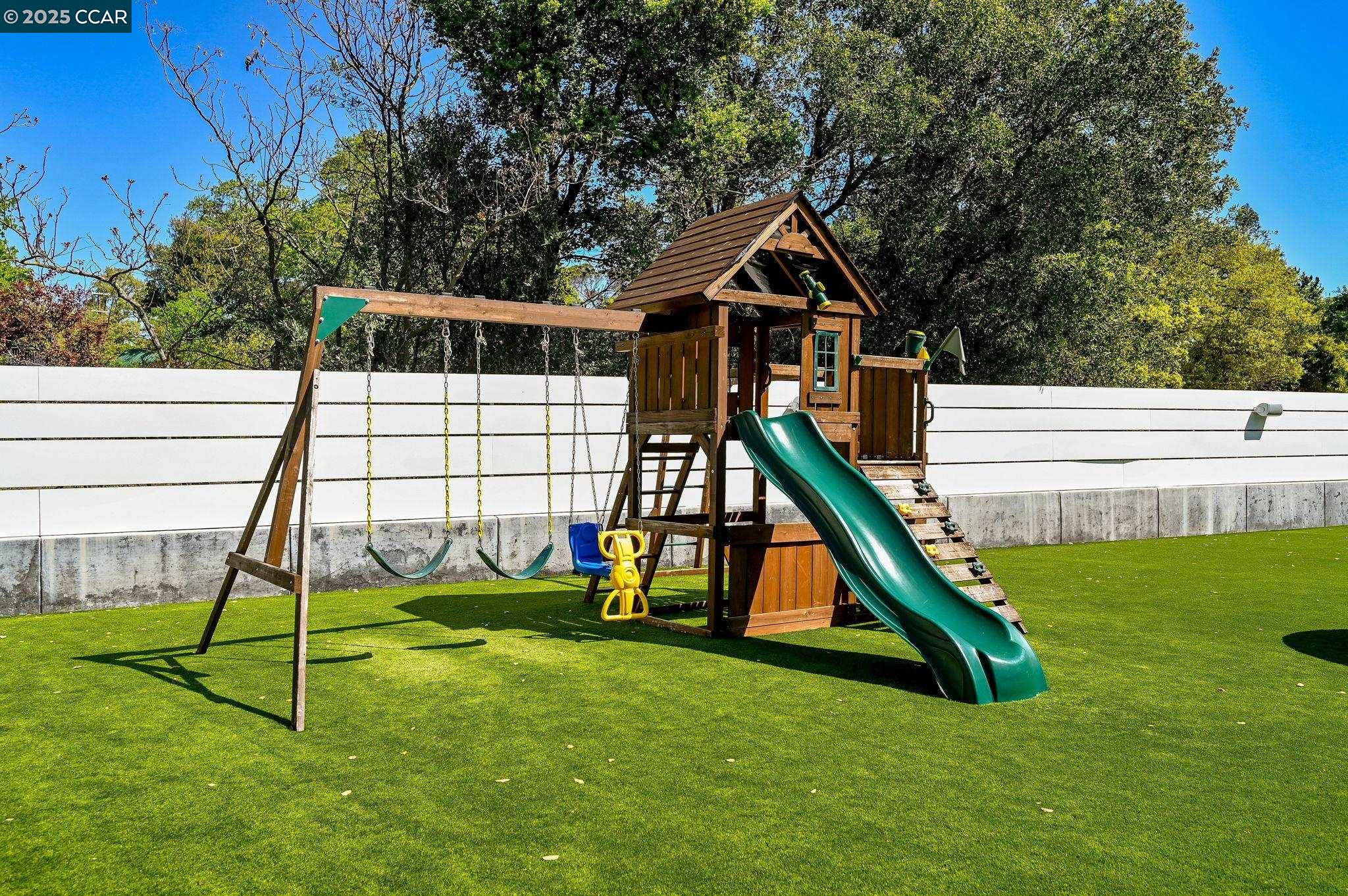 Detail Gallery Image 35 of 39 For Bridge Rd, Walnut Creek,  CA 94595 - 6 Beds | 6/1 Baths