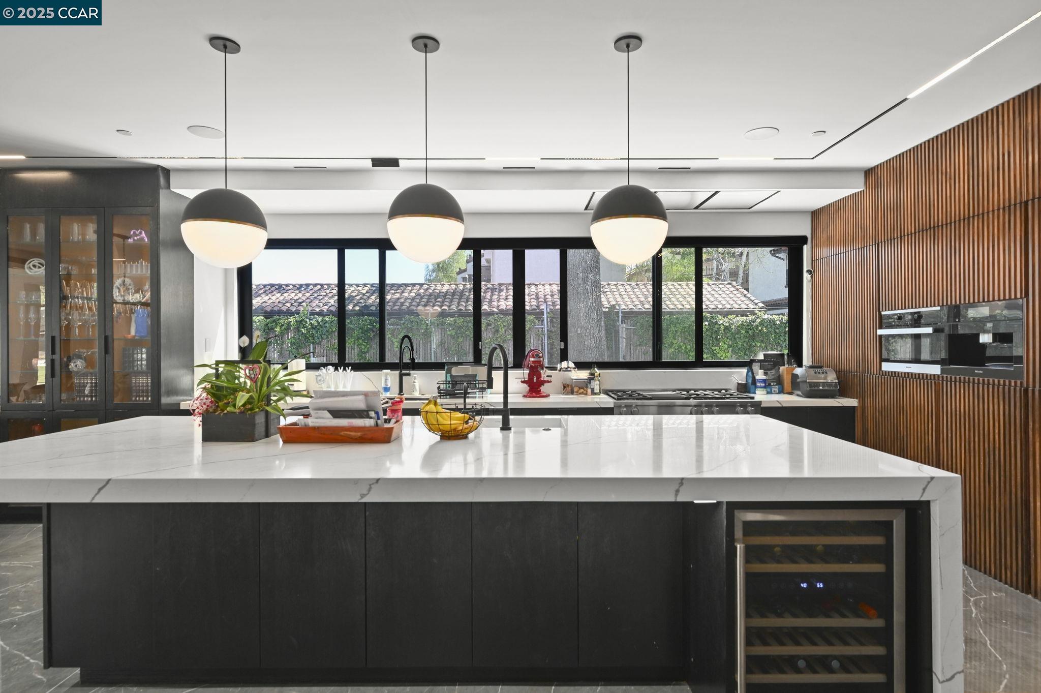 Detail Gallery Image 7 of 39 For Bridge Rd, Walnut Creek,  CA 94595 - 6 Beds | 6/1 Baths